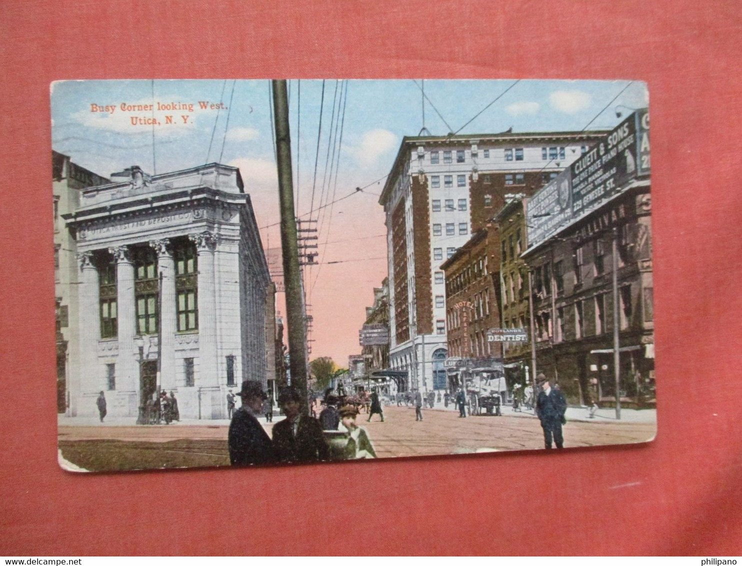 Busy Corner Bank  Dentist Sign   Utica  New York     Ref 5122 - Utica