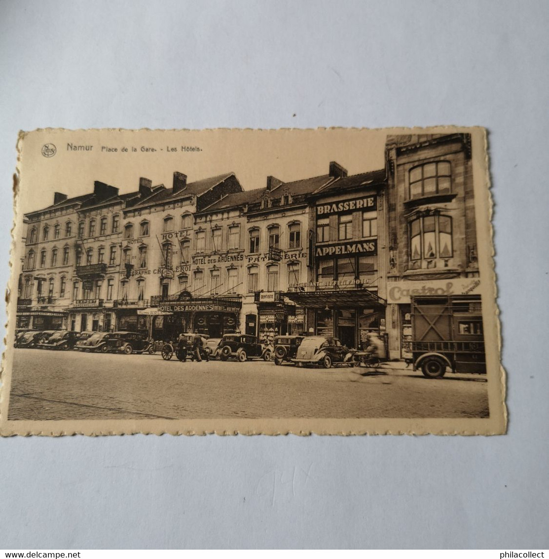 Namur (Ville) Place De La Gare - Les Hotels (automobiles) 19?1 - Namur