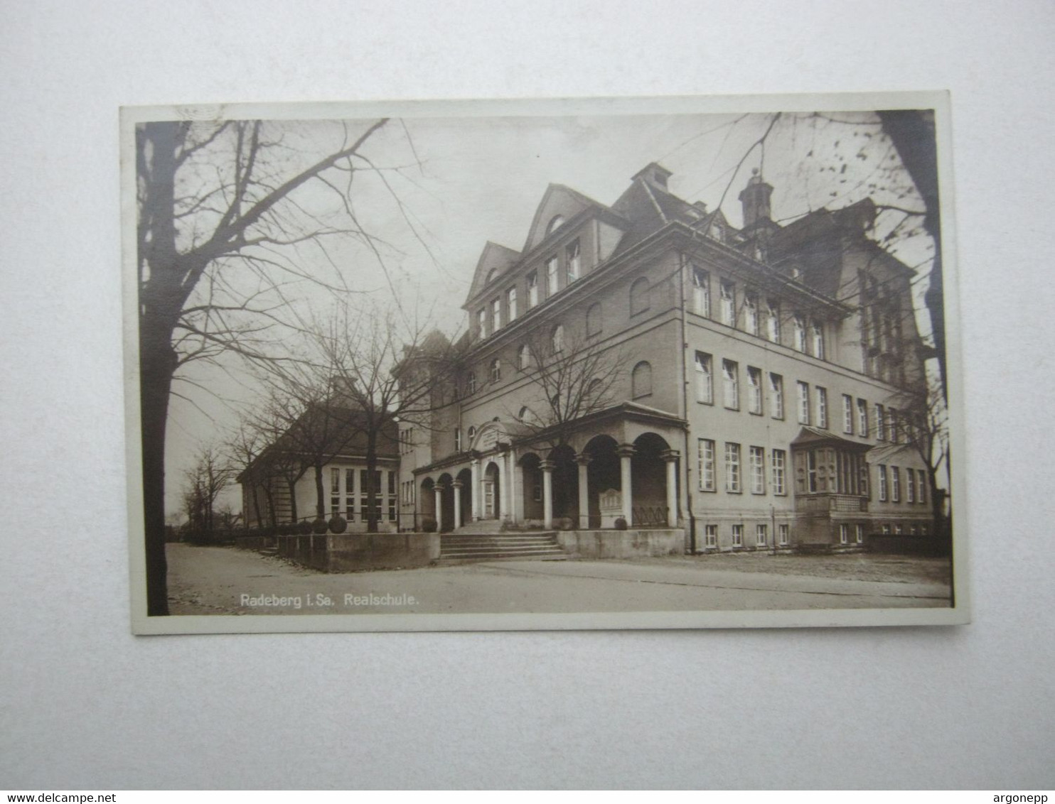 RADEBERG , Schule  , Schöne Karte   , 2 Scans - Radeberg