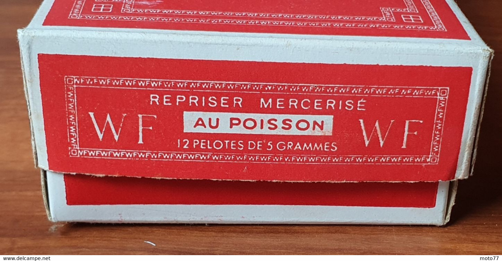 Ancienne Boite Carton - Publicité Mercerie WF Au POISSON - Etiquette Pelotes MARRON - Etiquette GOULET TURPIN Vers 1950 - Boîtes