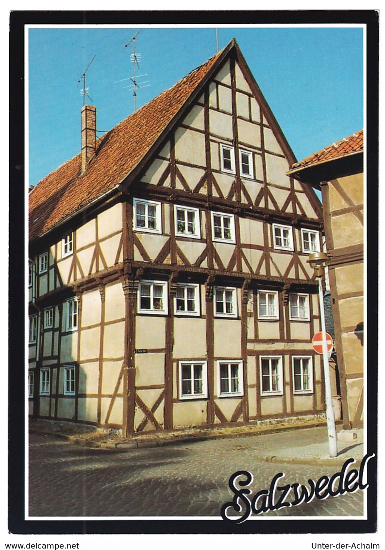 Salzwedel - Dreigeschossiges Fachwerkwohnhaus In Der Altstadt Aus Dem 16. Jahrhundert - Salzwedel