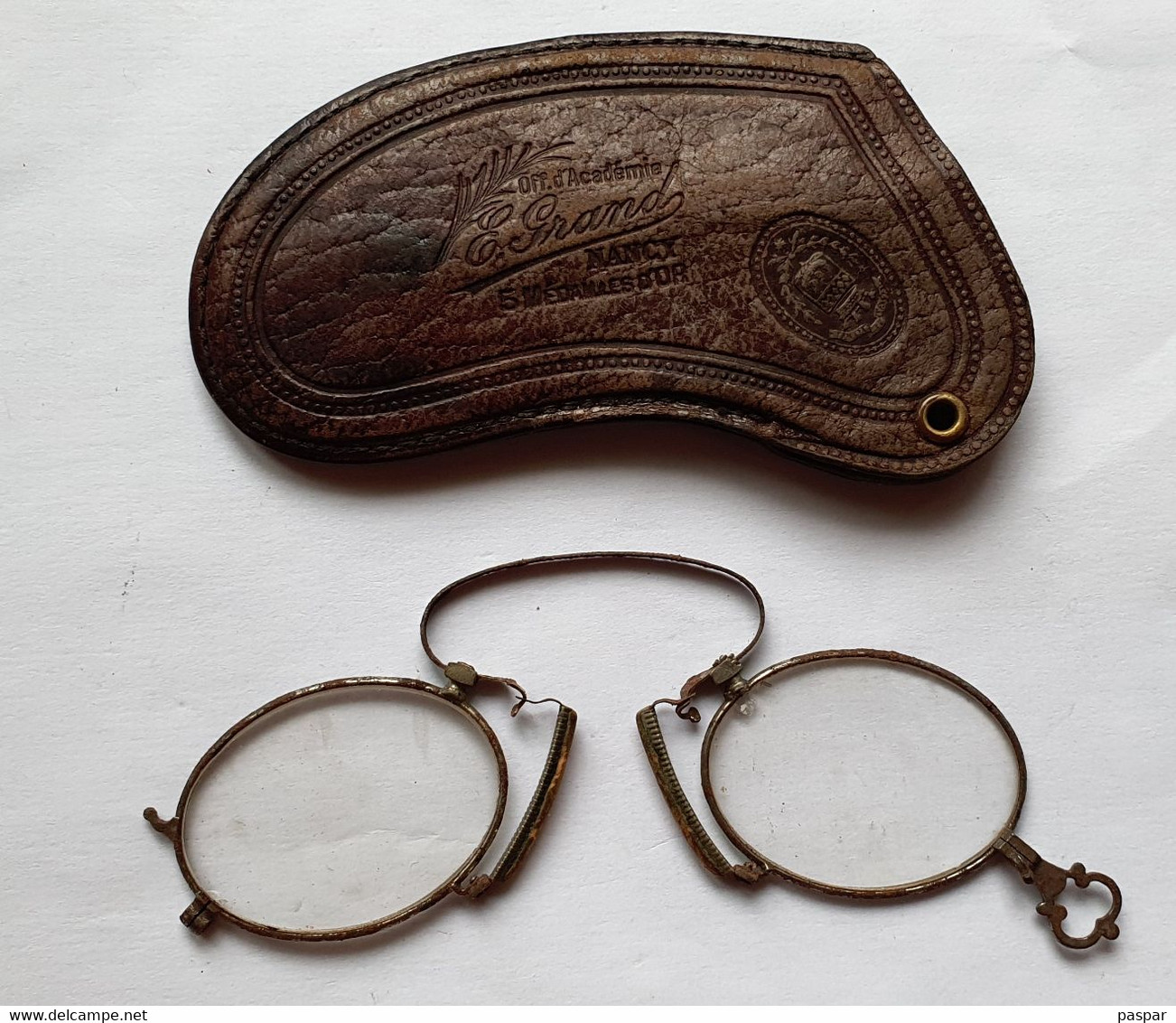 Ancien Lorgon Binocle Pince Nez Loupe Avec Son étui En Cuir E. Grand Nancy - Glasses
