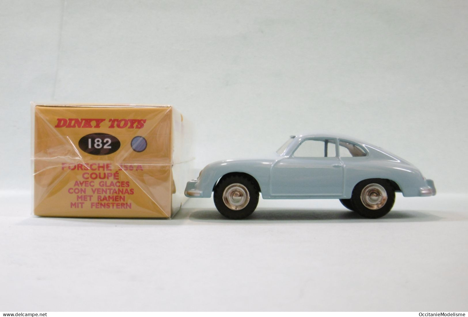 Dinky Toys / DeAgostini - PORSCHE 356A Coupé Bleu Ciel Réf. 182 Neuf NBO 1/43 - Dinky