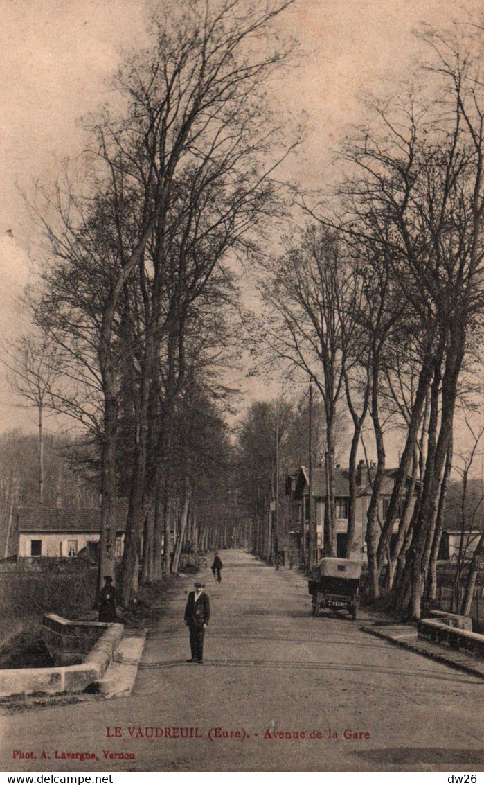 Le Vaudreuil (Eure) Avenue De La Gare - Photo A. Lavergne - Carte Animée, Non Circulée - Le Vaudreuil