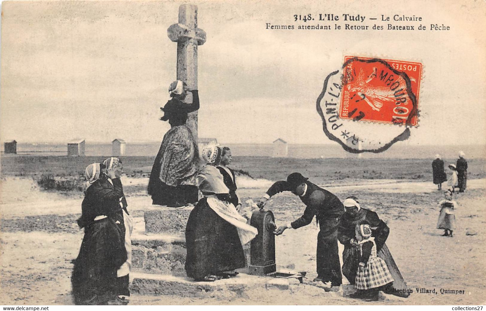 29-L'ILE-TUDY- LE CALVAIRE, FEMMES ATTENDANT LE RETOUR DES BÂTEAUX DE PÊCHE - Ile Tudy