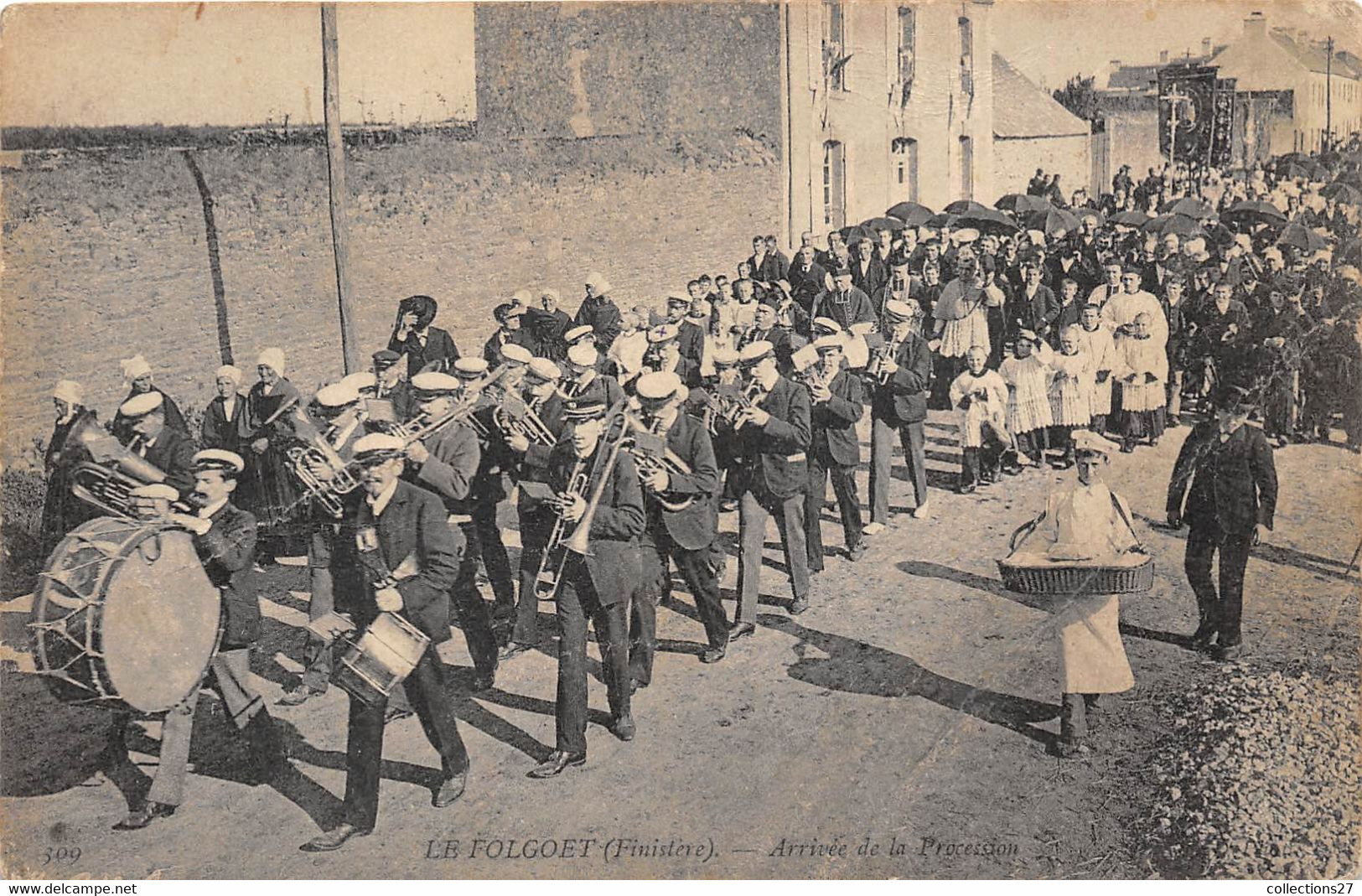 29-LE-FOLGOÊT ARRIVEE DE LA PROCESSION - Le Folgoët