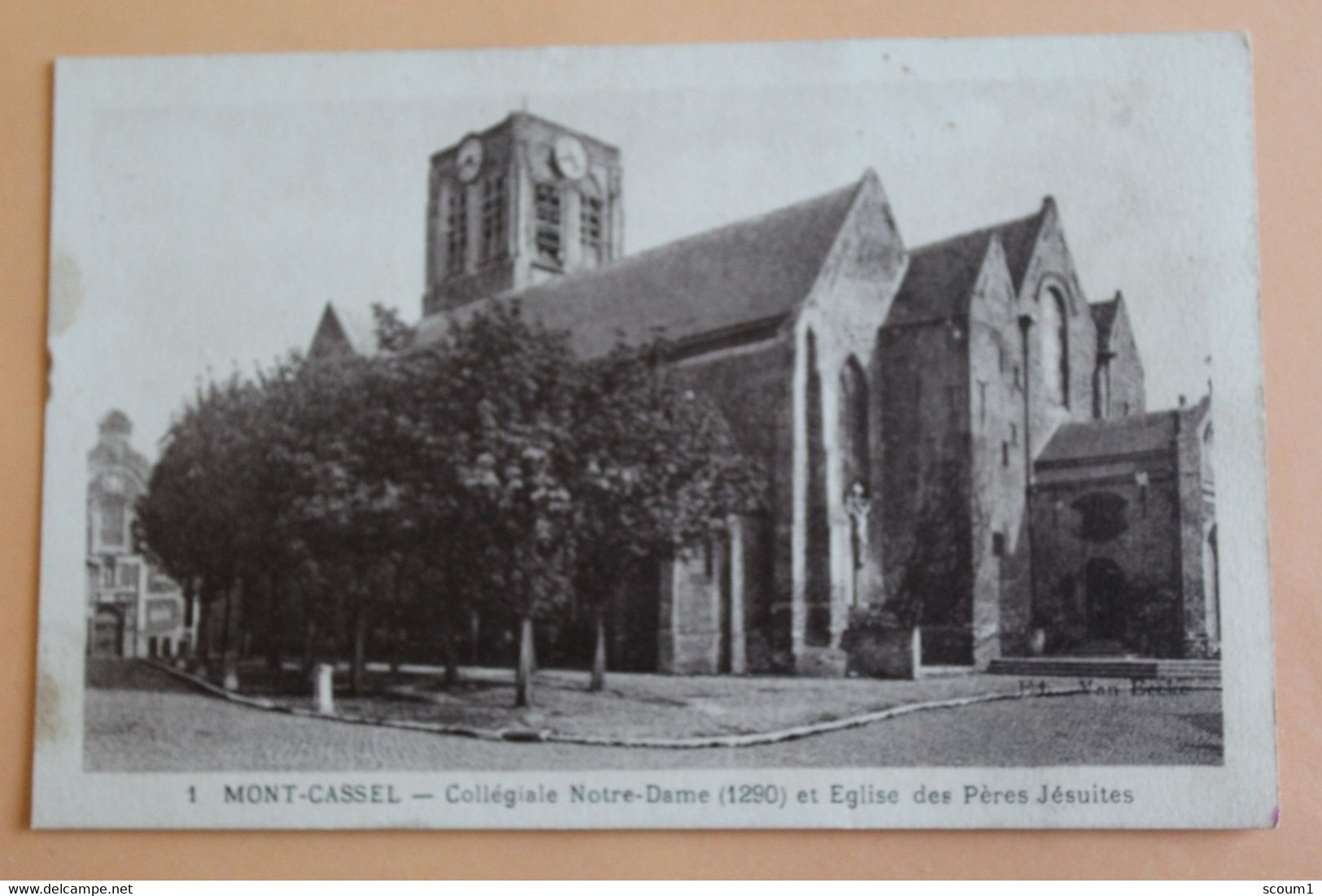 Mont Cassel - Collégiale Notre Dame 1290 Et église Des Pères Jésuites - Cassel