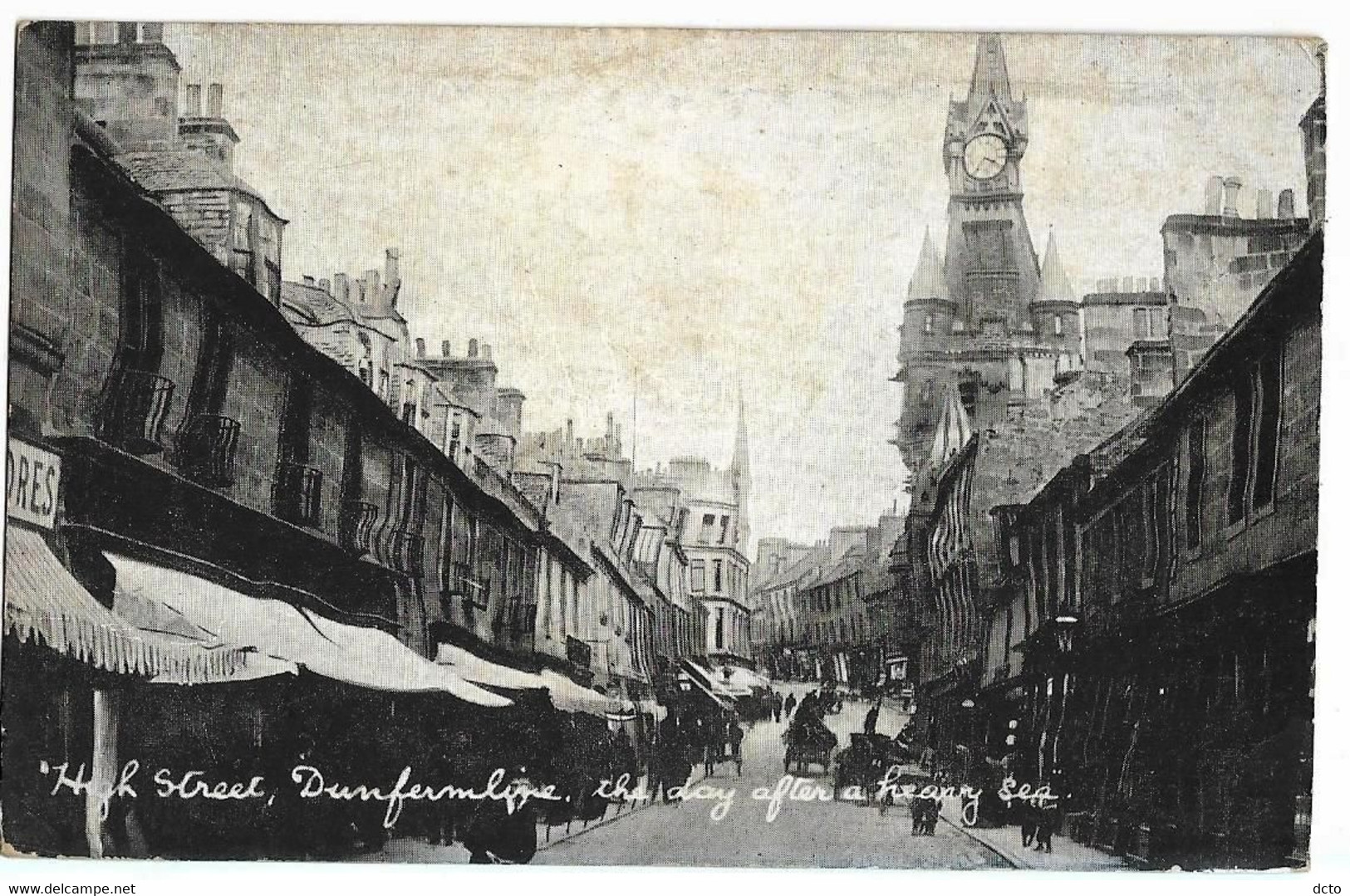 DUNFERMLINE (Ecosse)  Hight Street. The Day After A Heavy Sea - Fife