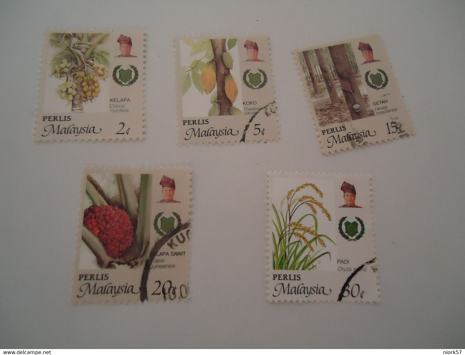 PERLIS   MALAYSIA USED STAMPS FLOWERS - Perlis