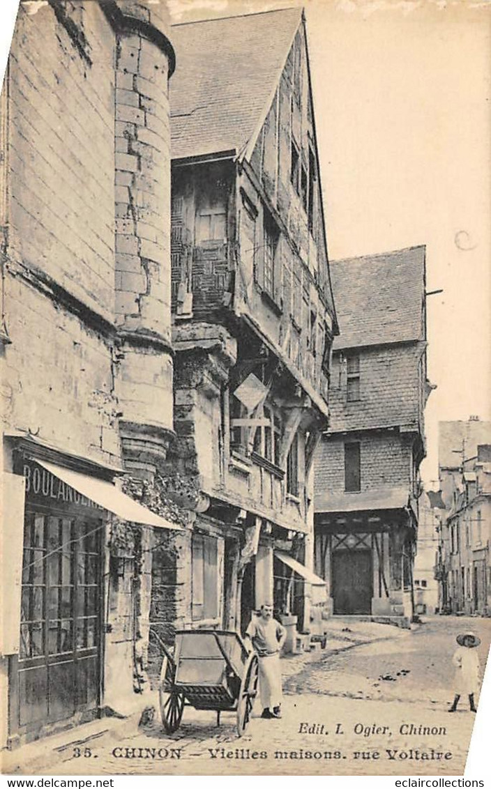 Chinon       37         Vieilles Maisons Rue Voltaire  N°35  Boulanger Et Sa Voiture à Bras       (voir Scan) - Chinon