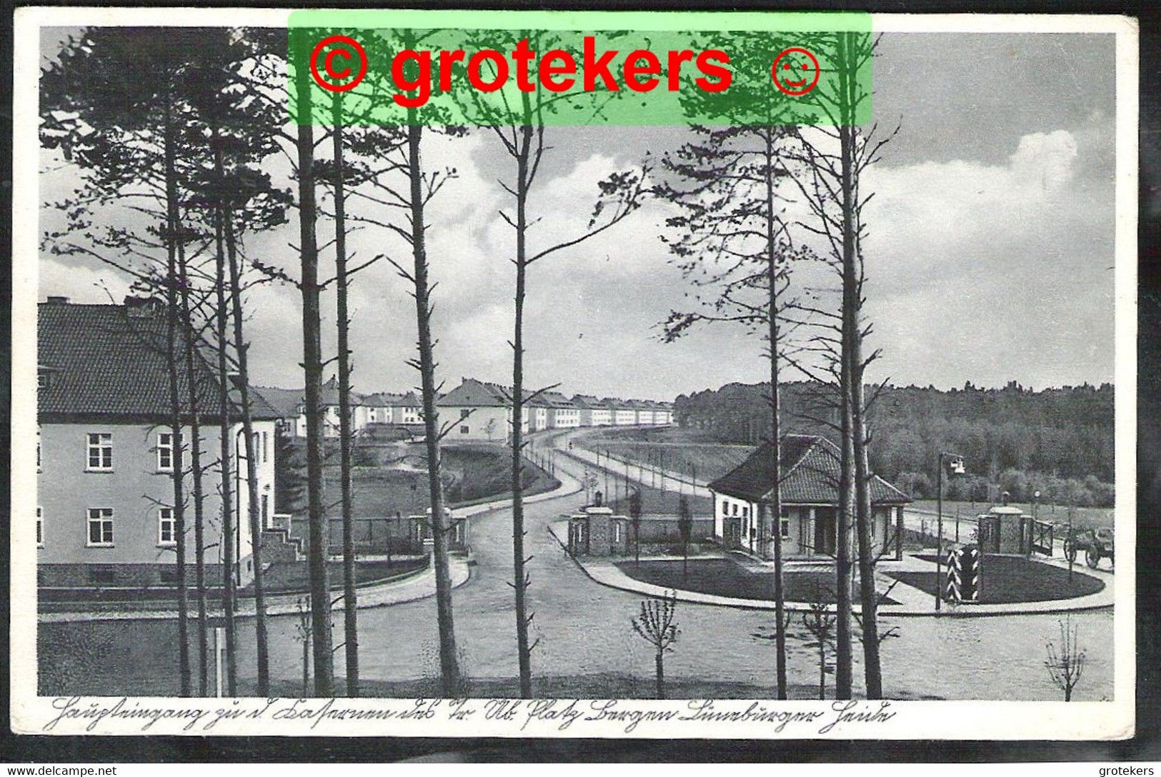 BERGEN Niedersachsenkazerne Haupteingang Zu Den Kasernen Und Übungsplatz Bergen Lüneburger Heide Um 1937 - Bergen