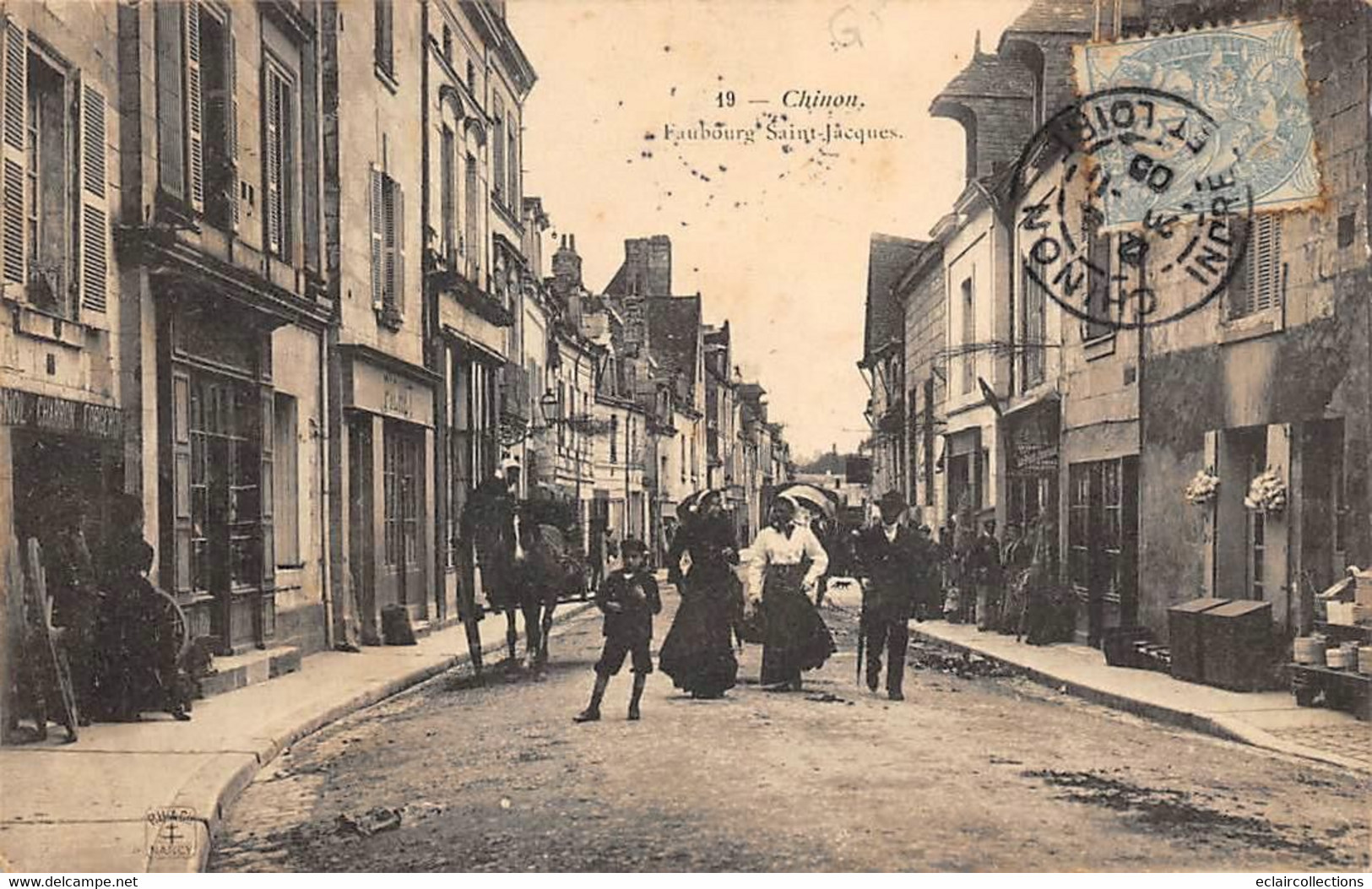 Chinon       37         Promeneurs Faubourg Saint Jacques    (voir Scan) - Chinon