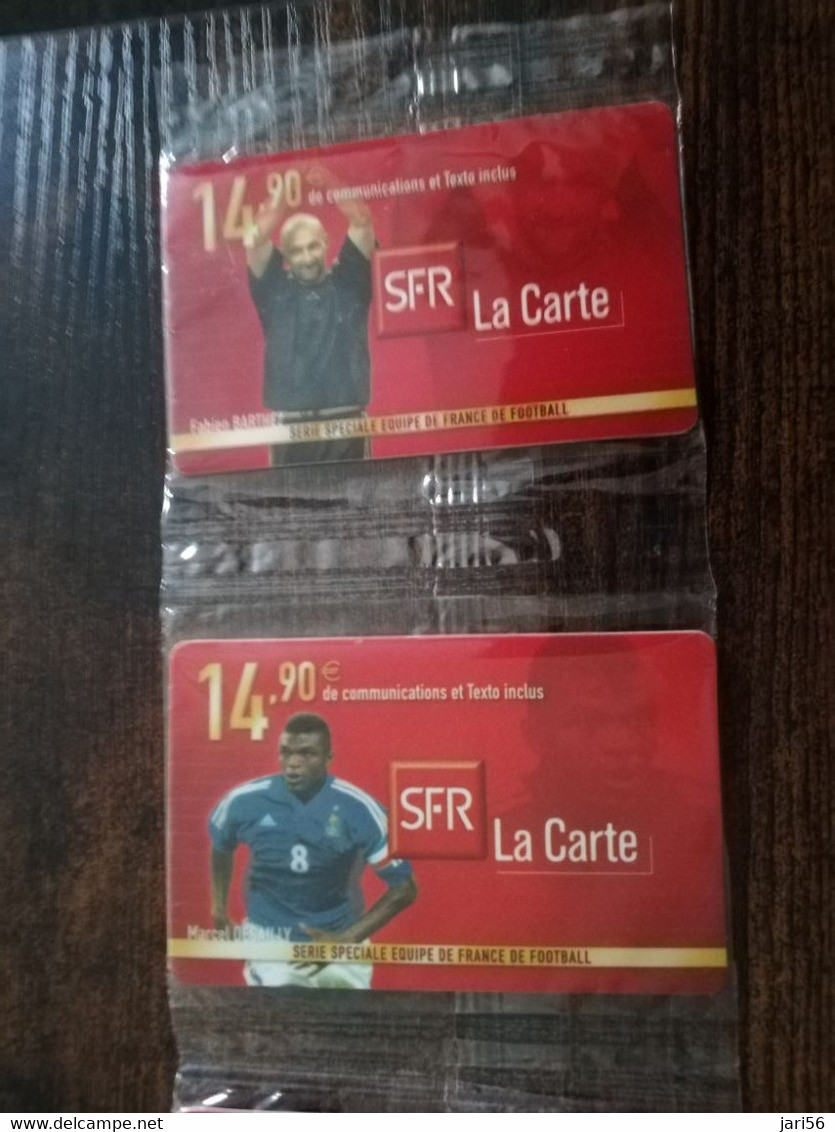 FRANCE  SFR CARDS/ SERIE EQUIPE DE FRANCE DE FOOTBALL 11 MINT CARDS IN WRAPPER/ COLLECTORS ITEM    ** 6138**