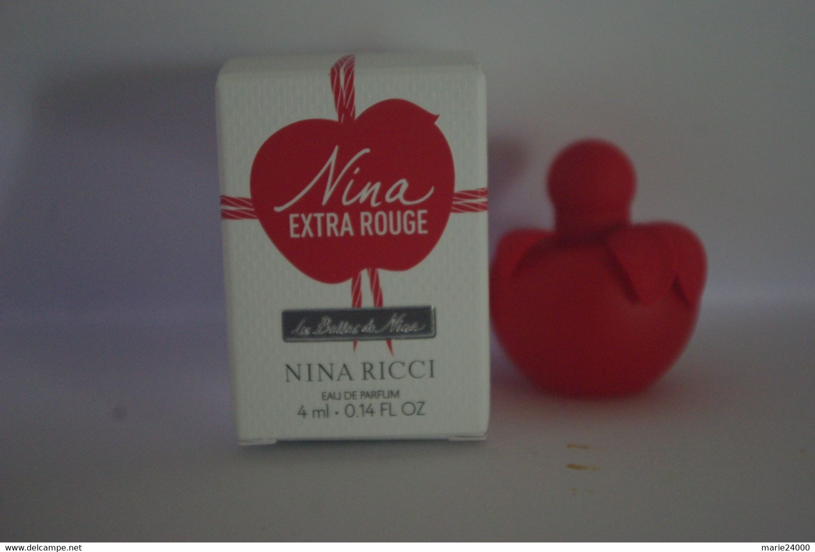 RARE Miniature  EXTRA ROUGE/NINA RICCI - Miniatures Womens' Fragrances (in Box)