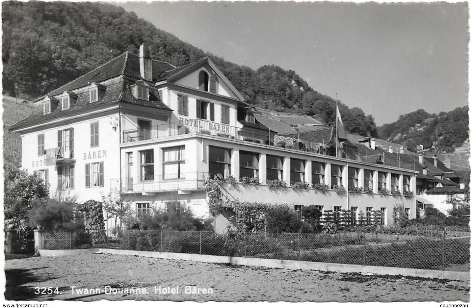 R 159  TWANN-DOUANNE  HOTEL BAREN - Douanne-Daucher