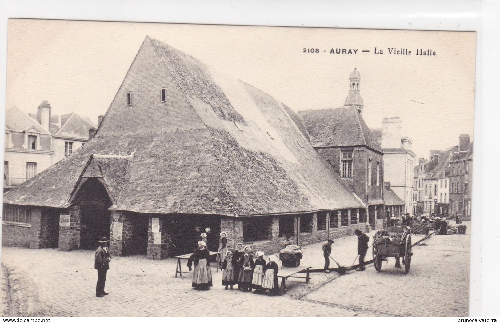 LOT DE 9 CARTES AURAY