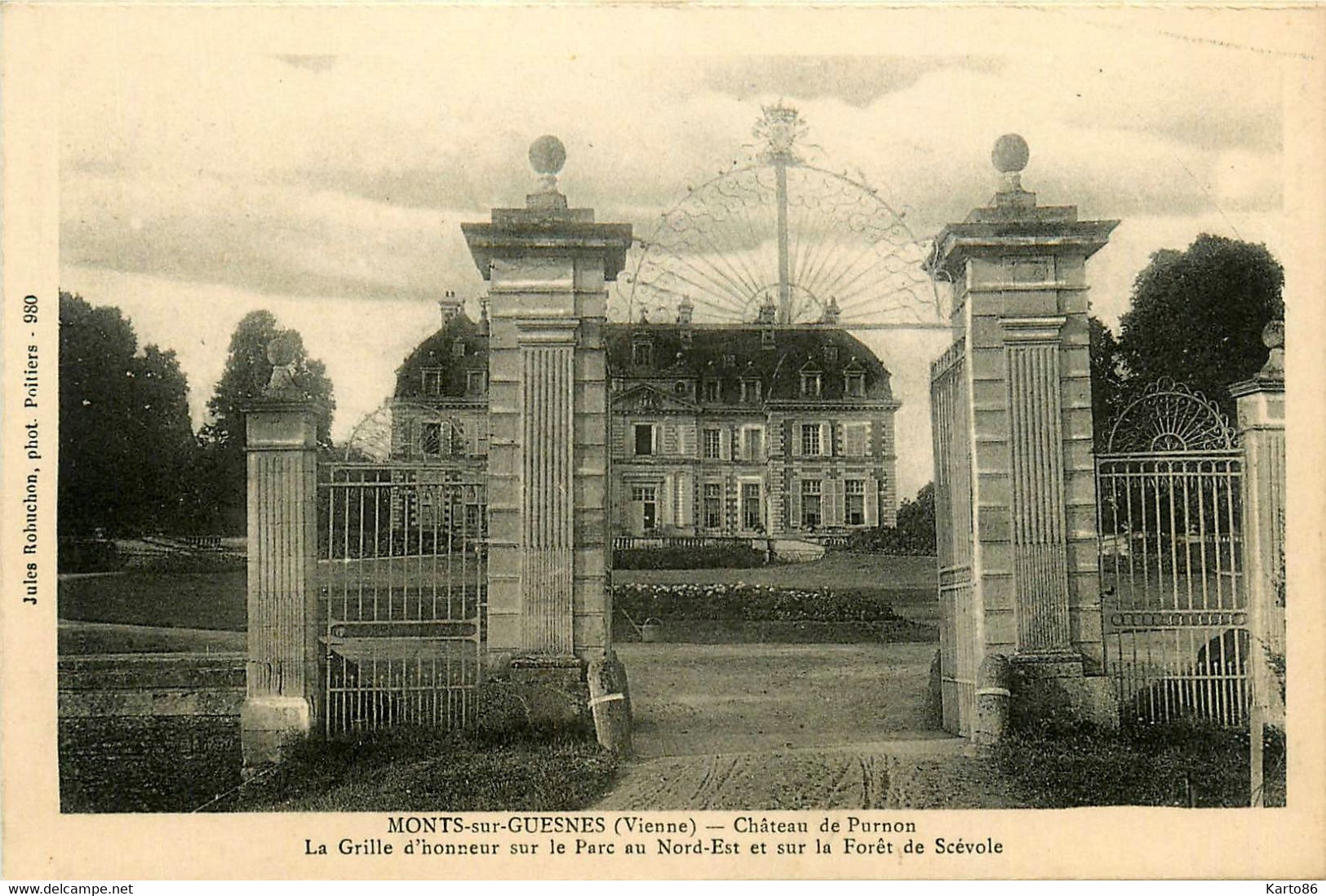 Monts Sur Guesnes * Le Château De Purnon * La Grille D'honneur - Monts Sur Guesnes