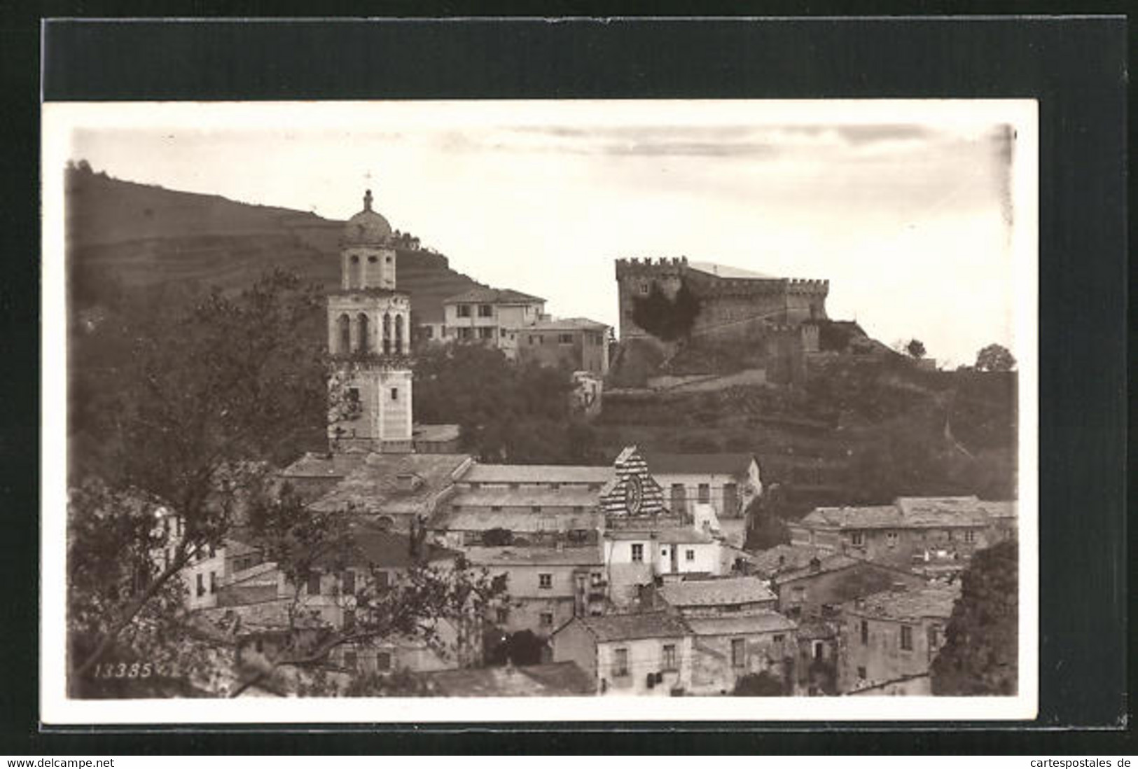 Cartolina Levanto, Chiesa E Castello - Autres & Non Classés