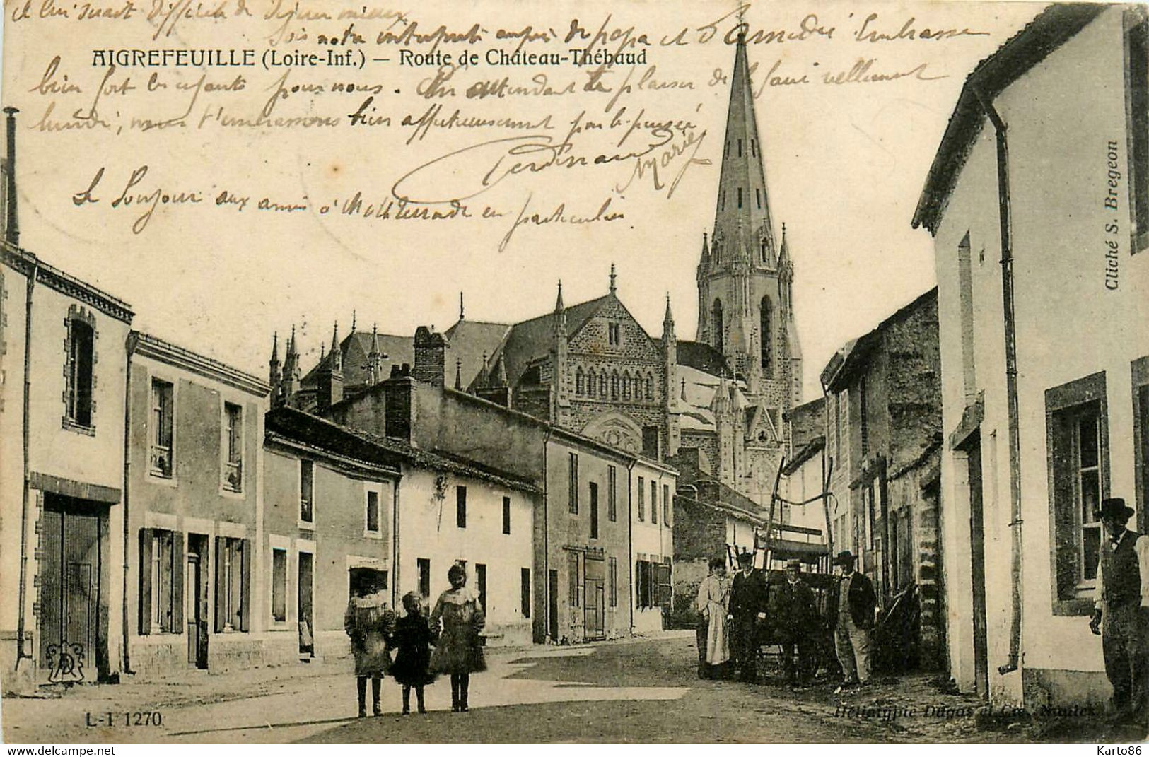 Aigrefeuille Sur Maine * La Route De Château Thébaud * Villageois - Aigrefeuille-sur-Maine