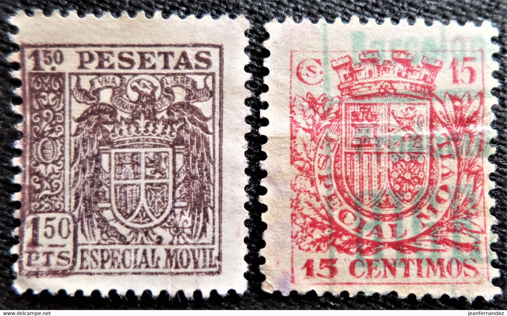 2 Timbres Fiscaux - Postage-Revenue Stamps