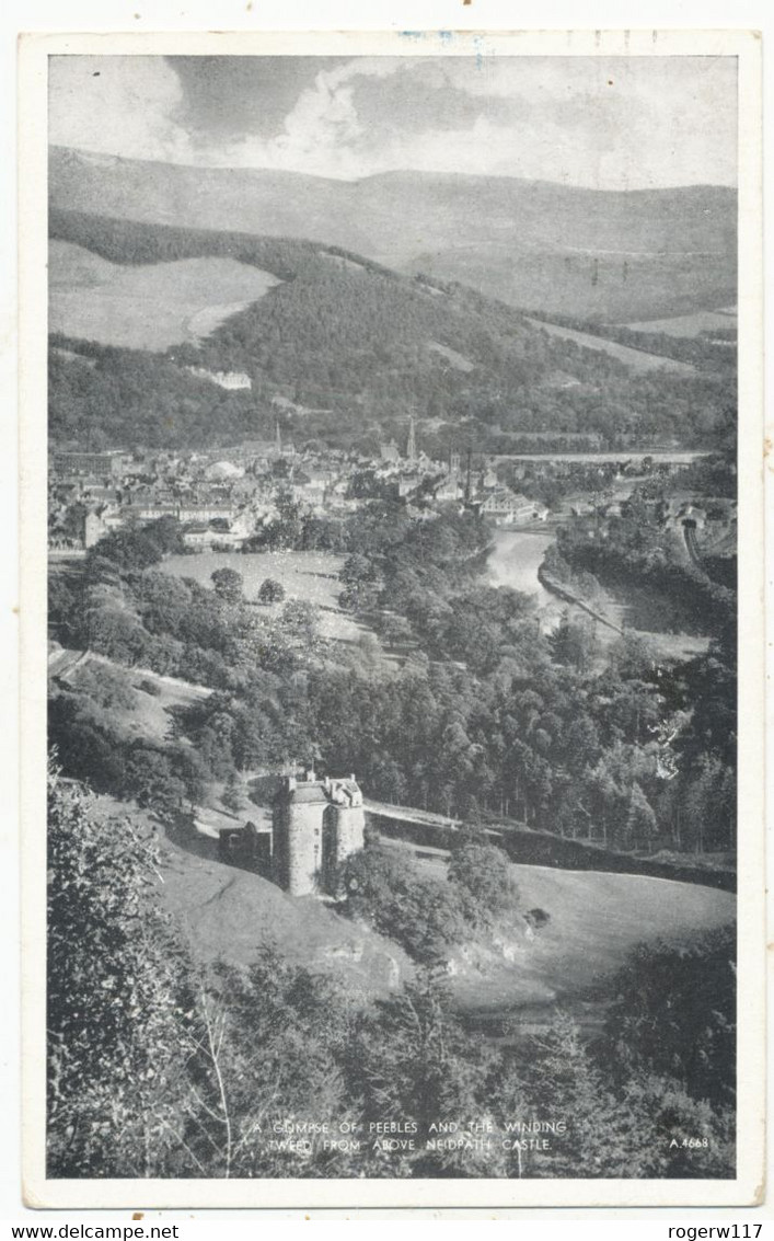 A Glimpse Of Peebles And The Winding Tweed From Above Neidpath Castle, 1959 Postcard - Peeblesshire