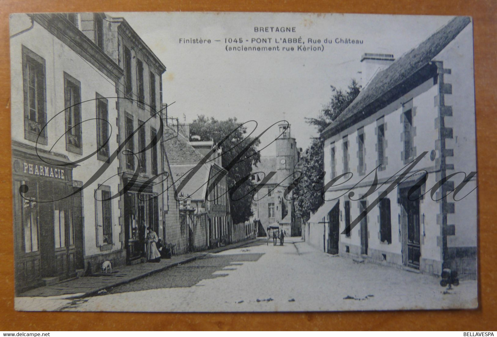 Pont L'Abbe. Rue Du Chateau ( Ex-Rue Kérion) Pharmacie D29 N°1045 - Pont L'Abbe