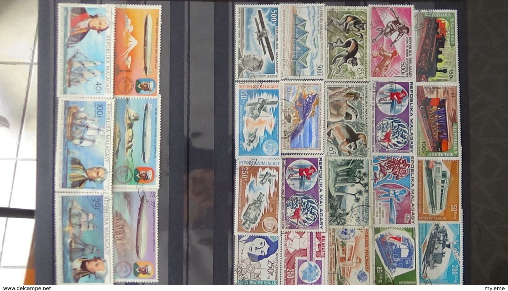 V101 Collection du Laos et autres en timbres oblitérés . A saisir!!!