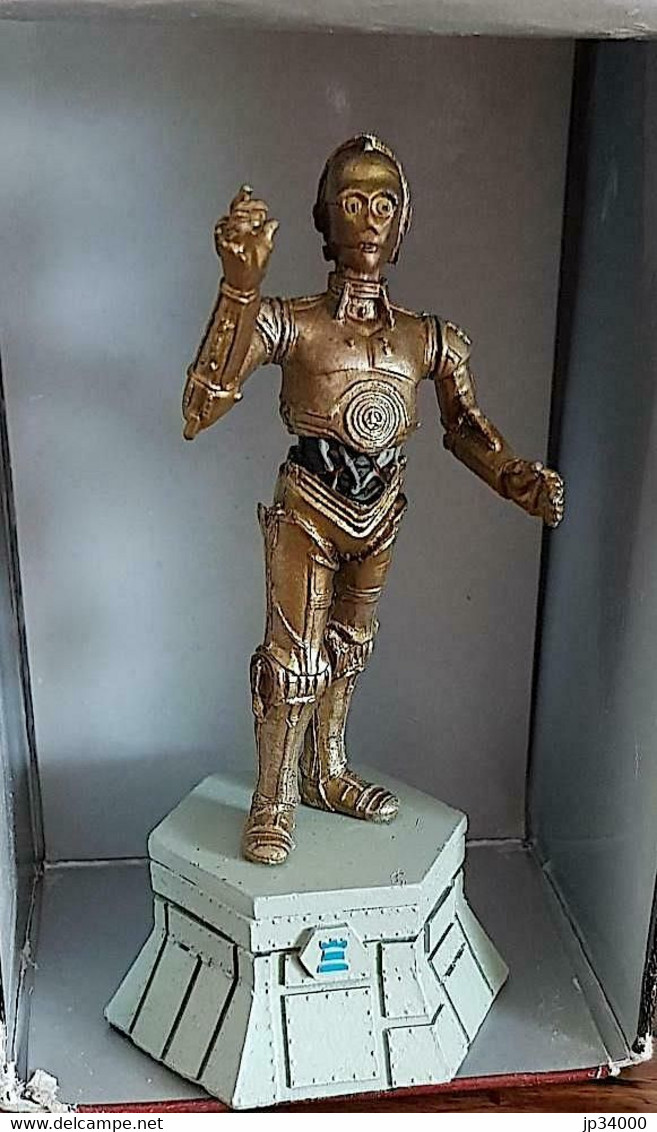 STAR WARS. Figurine Authentique En Plomb Et Peinte A La Main. LA TOUR BLANCHE (livré Avec Sa Boite) - Autres & Non Classés