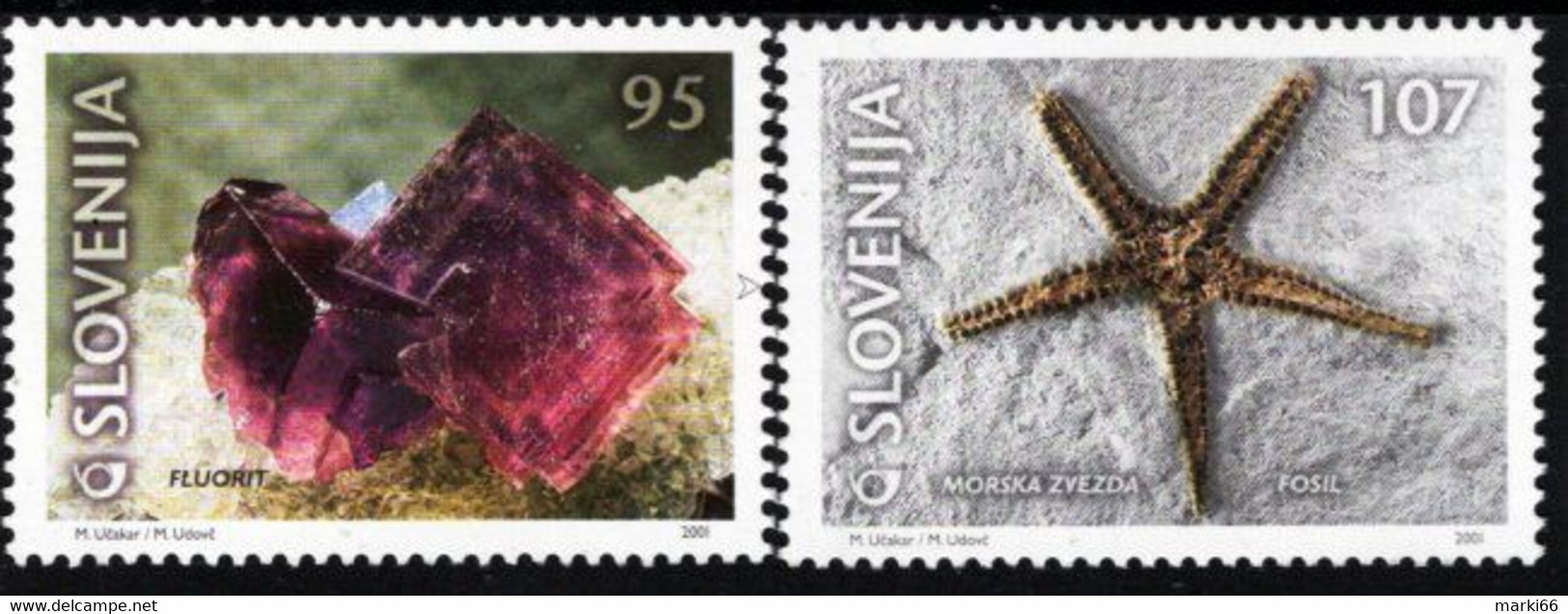 Slovenia - 2001 - Minerals And Fossils - Fluorite And Sea Star - Mint Stamp Set - Slowenien