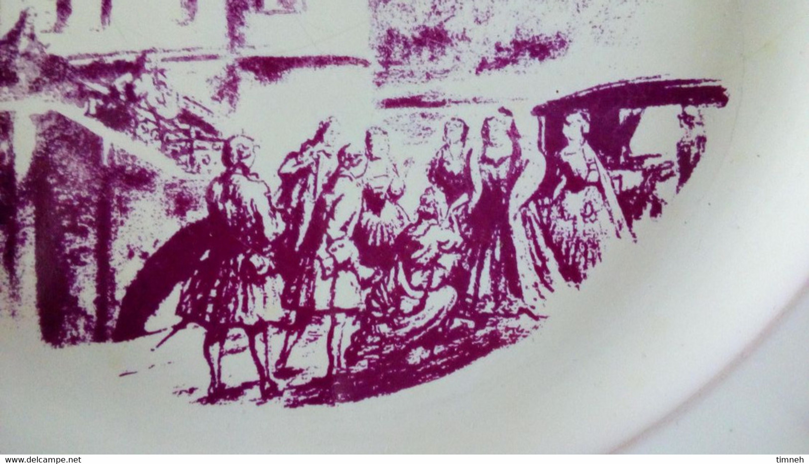 François GROSS Sarreguemines assiette plate CHATEAU HAROUET 1737 animé - Service Vieille Lorraine 1966 Bicentenaire