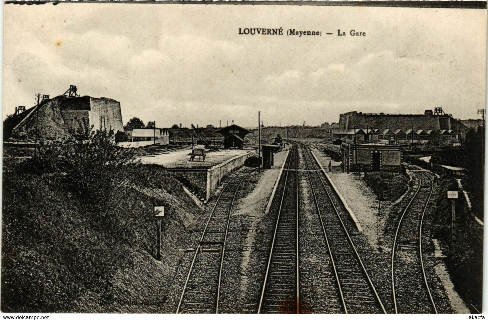 CPA AK Louverné-La Gare (420574) - Louverne