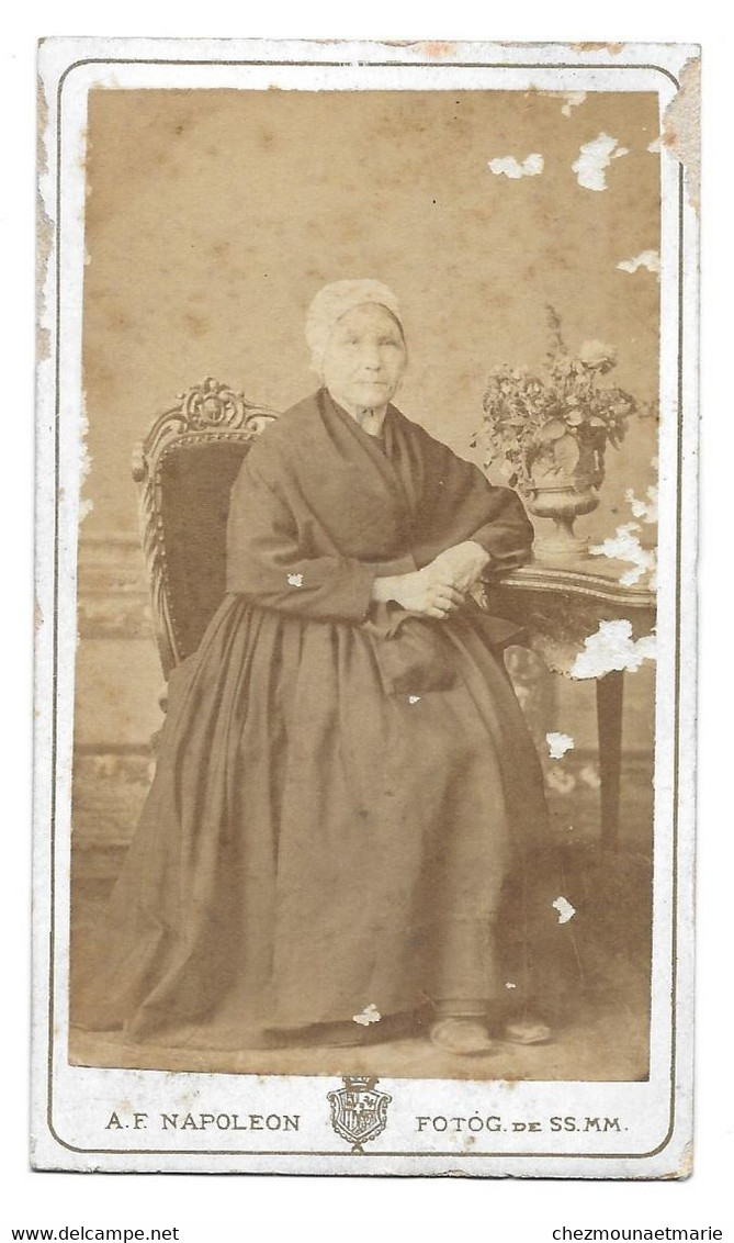 1869 BARCELONE MME BLAZY - CDV PHOTO BARCELONA ANTONIO F. NAPOLEON - Identified Persons