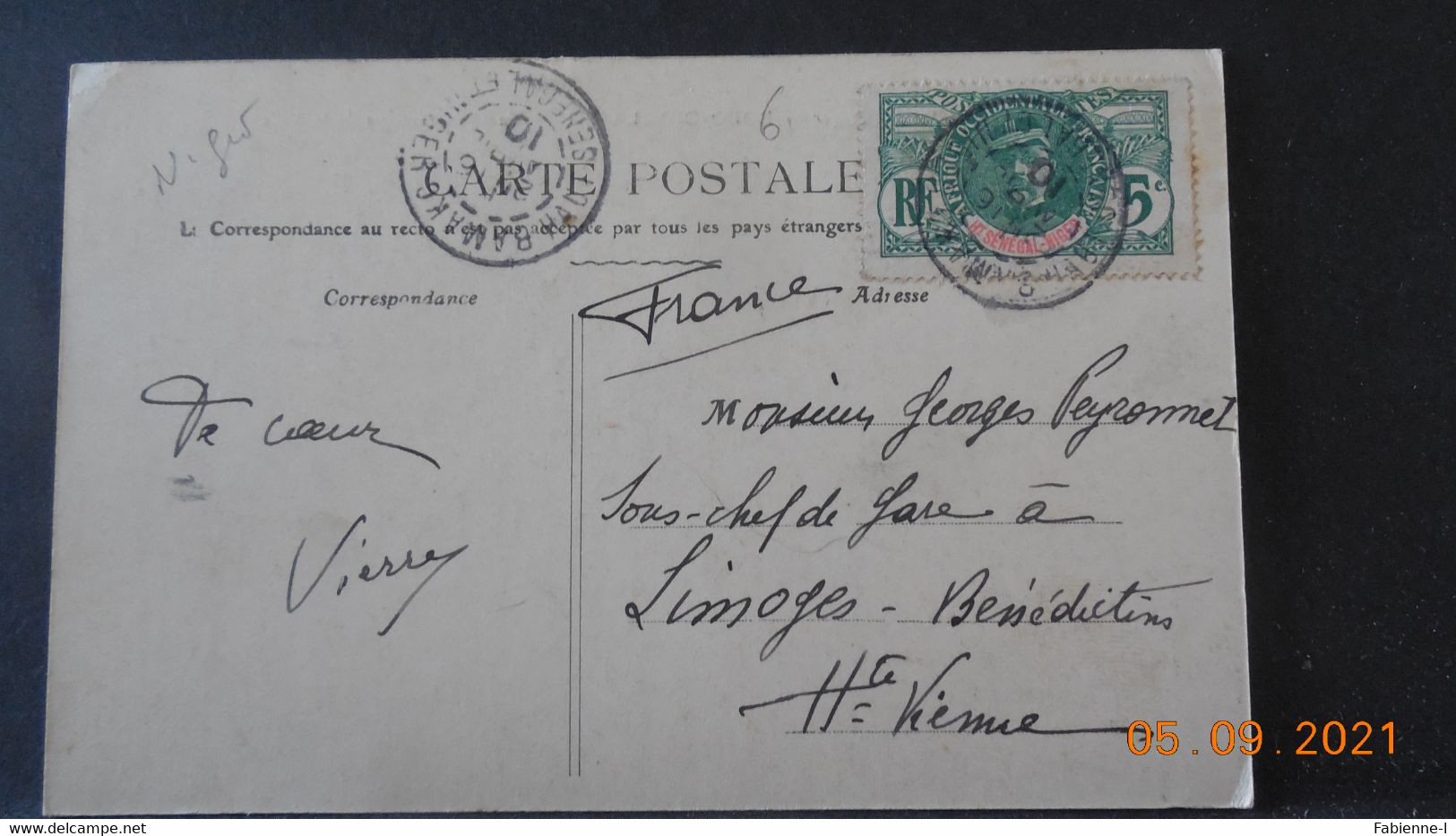 Carte Postale De 1910 à Destination De France - Lettres & Documents