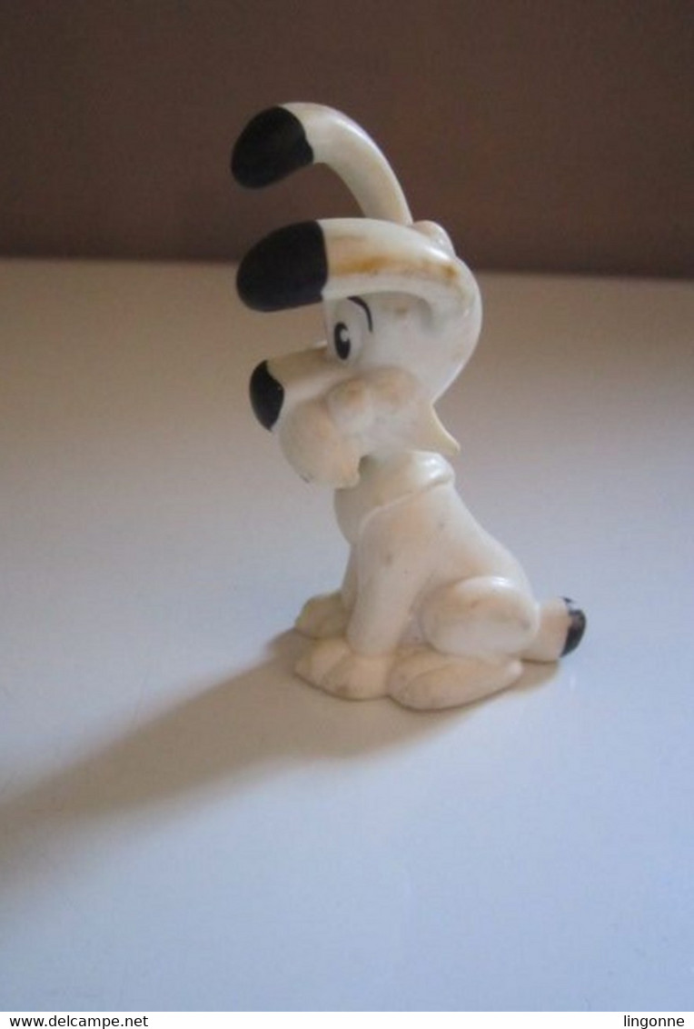 Figurine Idéfix  7,5 Cm 2012 Goscinny Uderzo - Figurines En Plastique