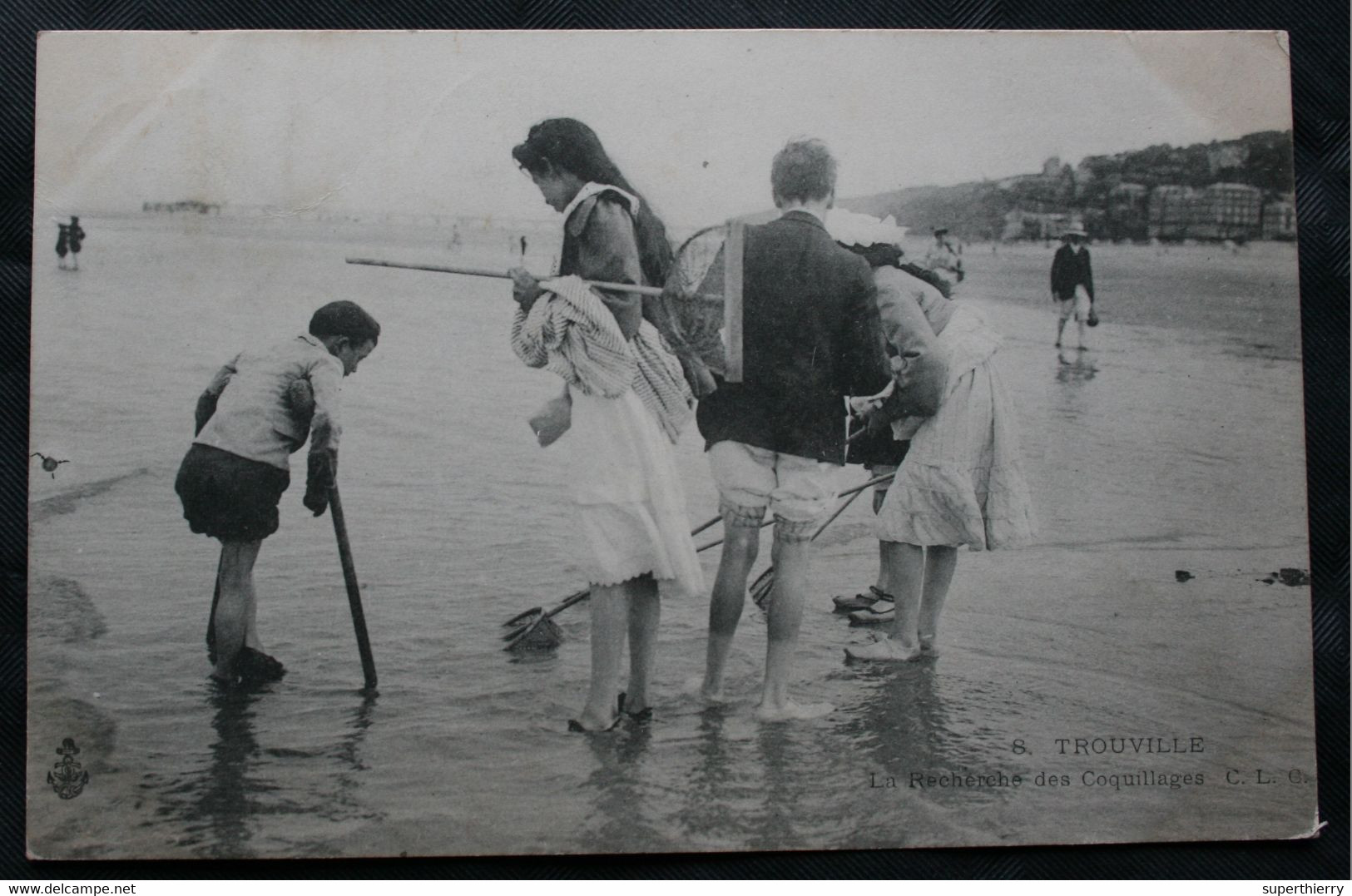 CPA Calvados - Trouville (14360) La Recherche Des Coquillages – C.L. – Animée A Voyagé En 1905. - Trouville