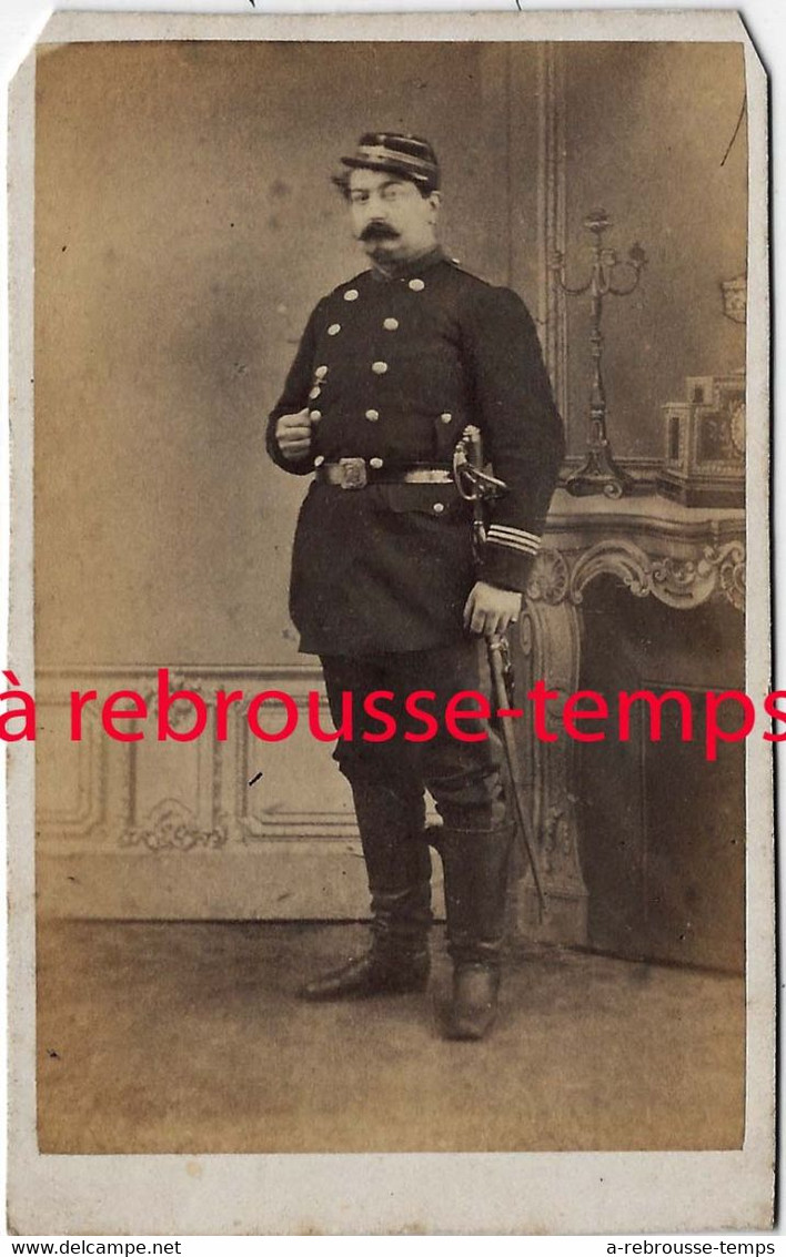 Vers 1860-CDV Second Empire- Officier - Guerre, Militaire