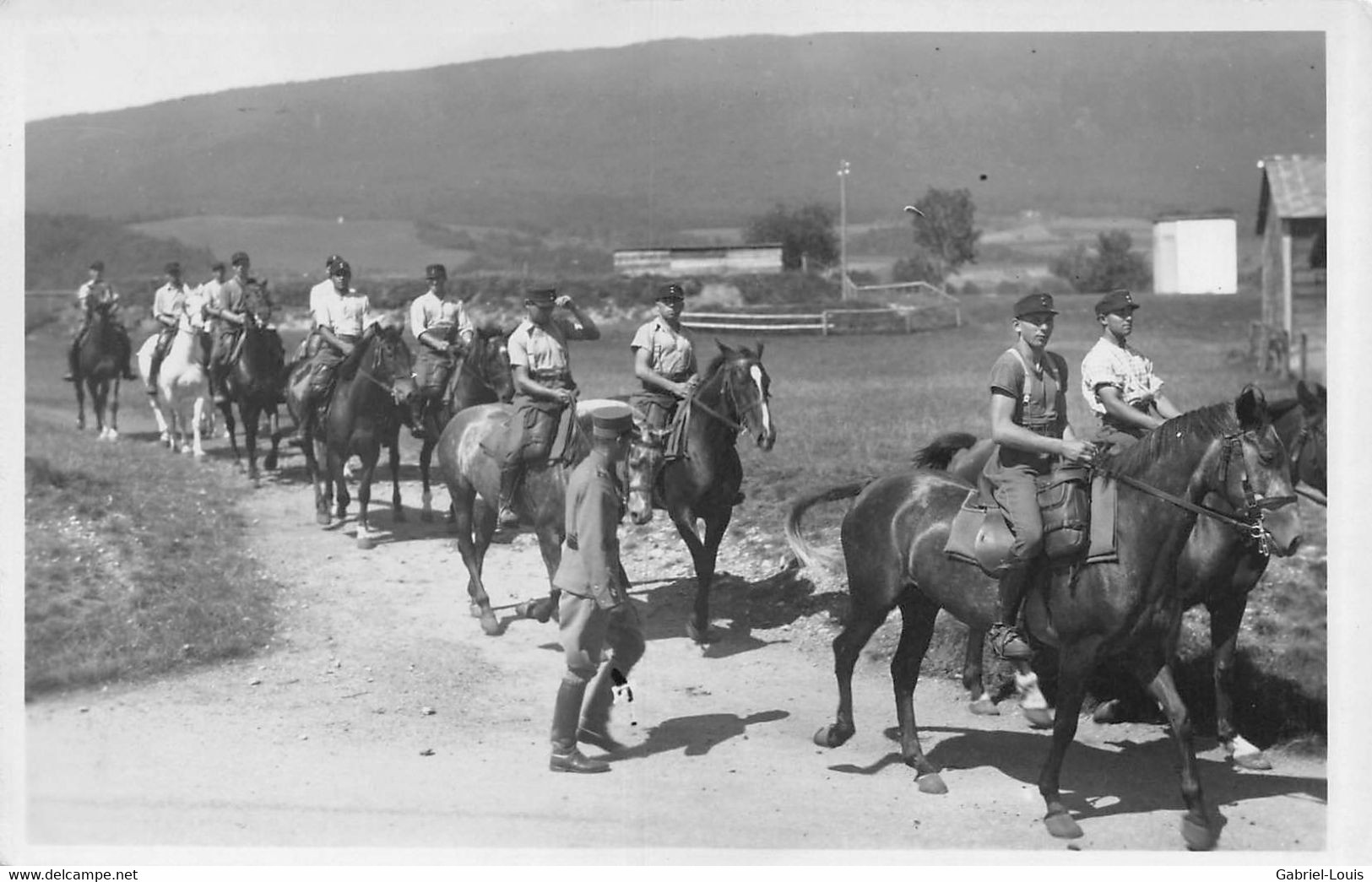 Carte-Photo - Militaria  - Schweizer Armee - Armée Suisse - Cavaliers Dragons à Bière - Chevaux - Bière