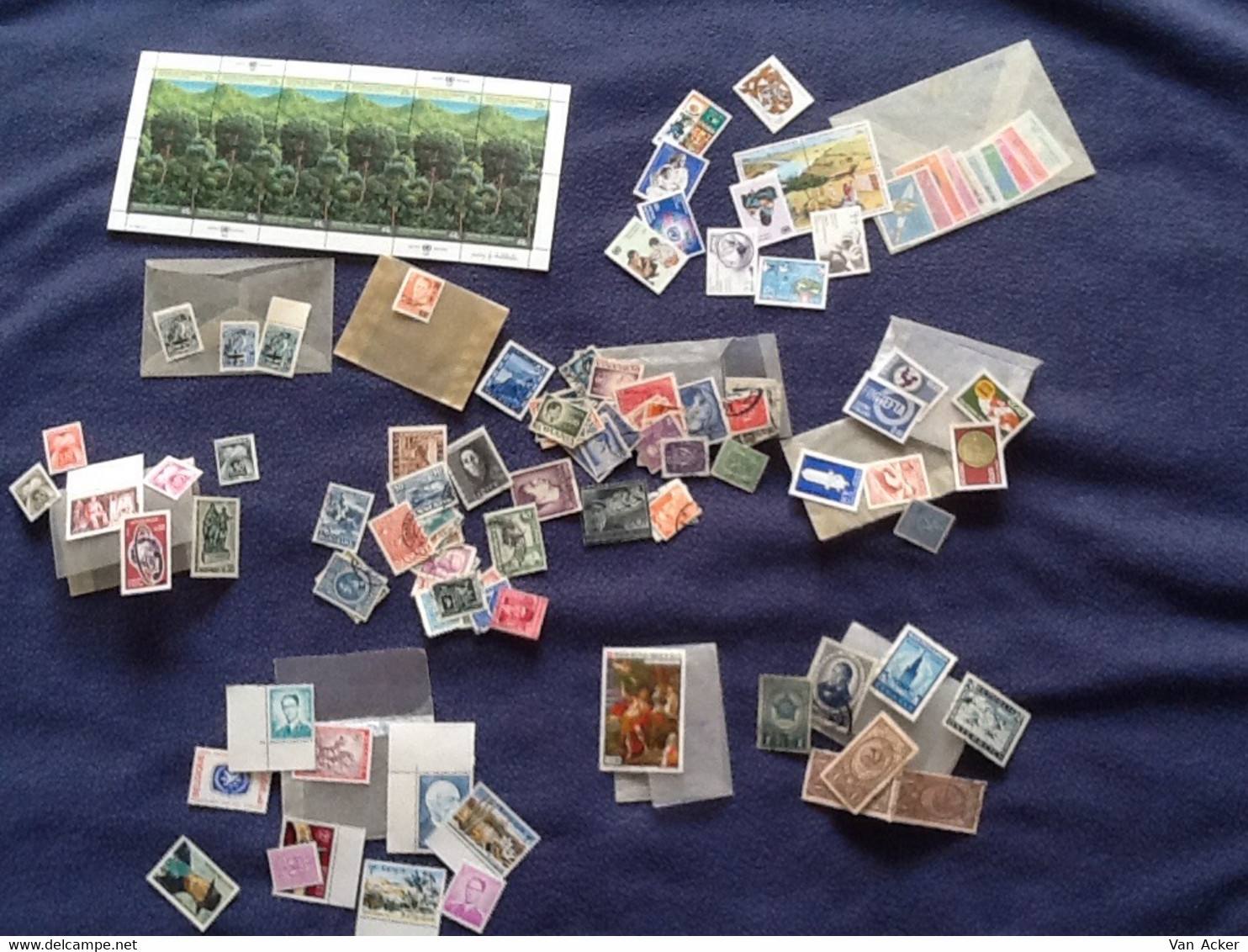 Collection Different Countries **/used ( A Lot Of MNH). - Alla Rinfusa (min 1000 Francobolli)