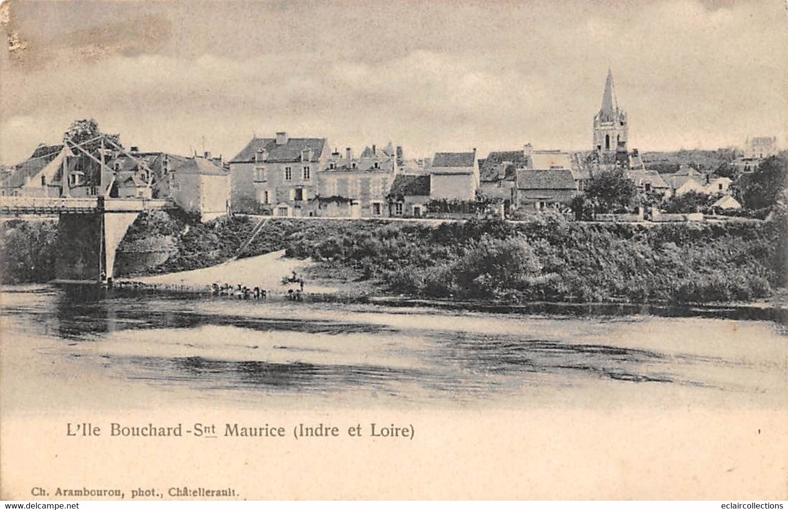 L'île-Bouchard        37          Vue Prise De La Rivière   - 1 -       (voir Scan) - L'Île-Bouchard