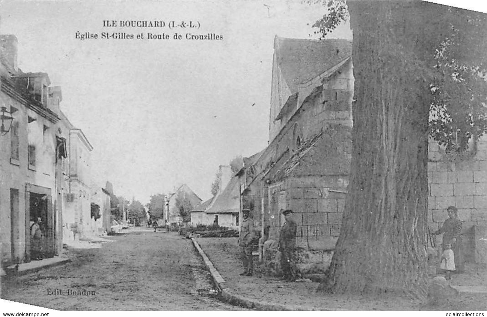 L'île-Bouchard        37       Eglise Saint Gilles Et Route De Crouzilles           (voir Scan) - L'Île-Bouchard