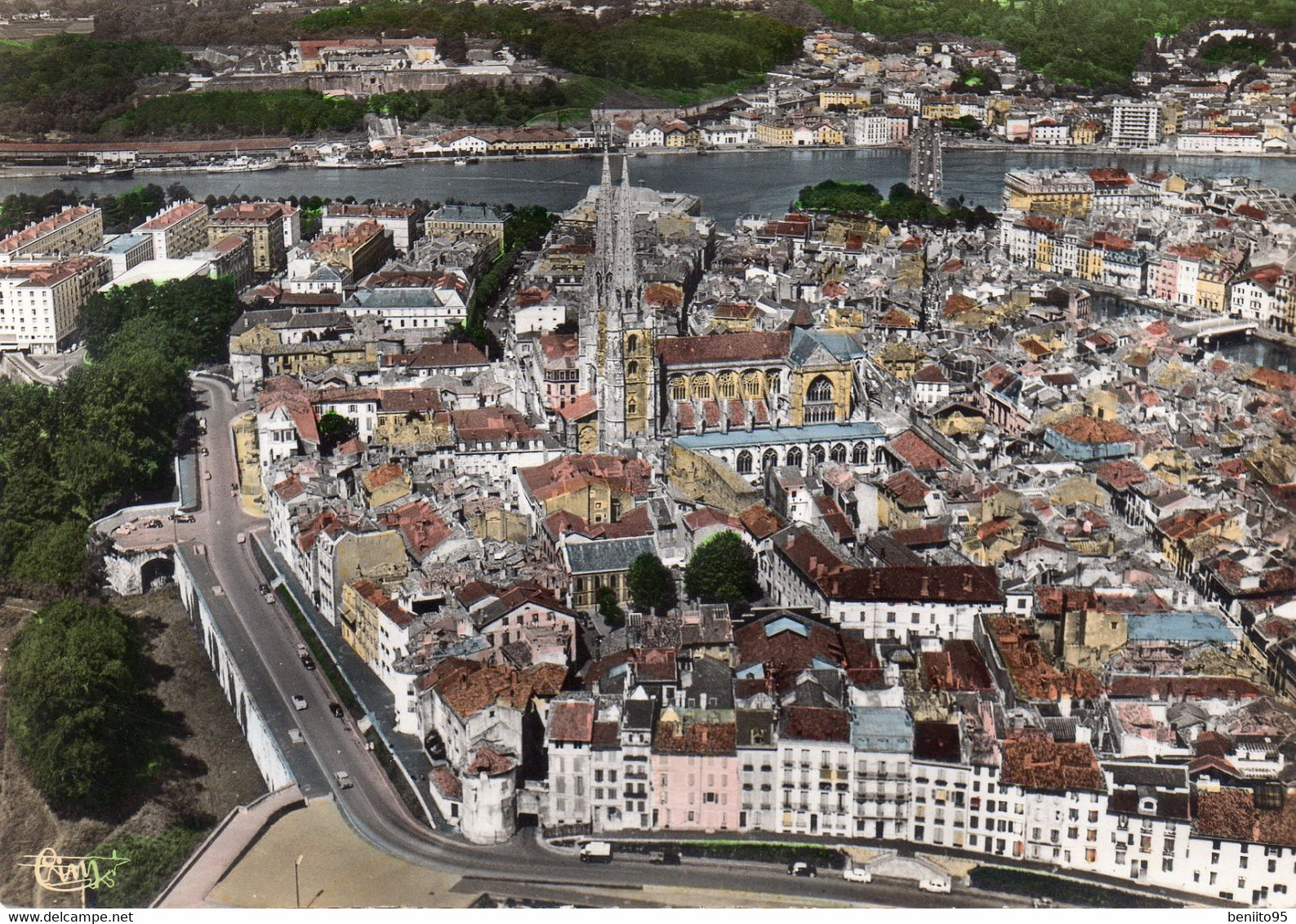 CPSM De BAYONNE - Vue Générale. - Bayonne