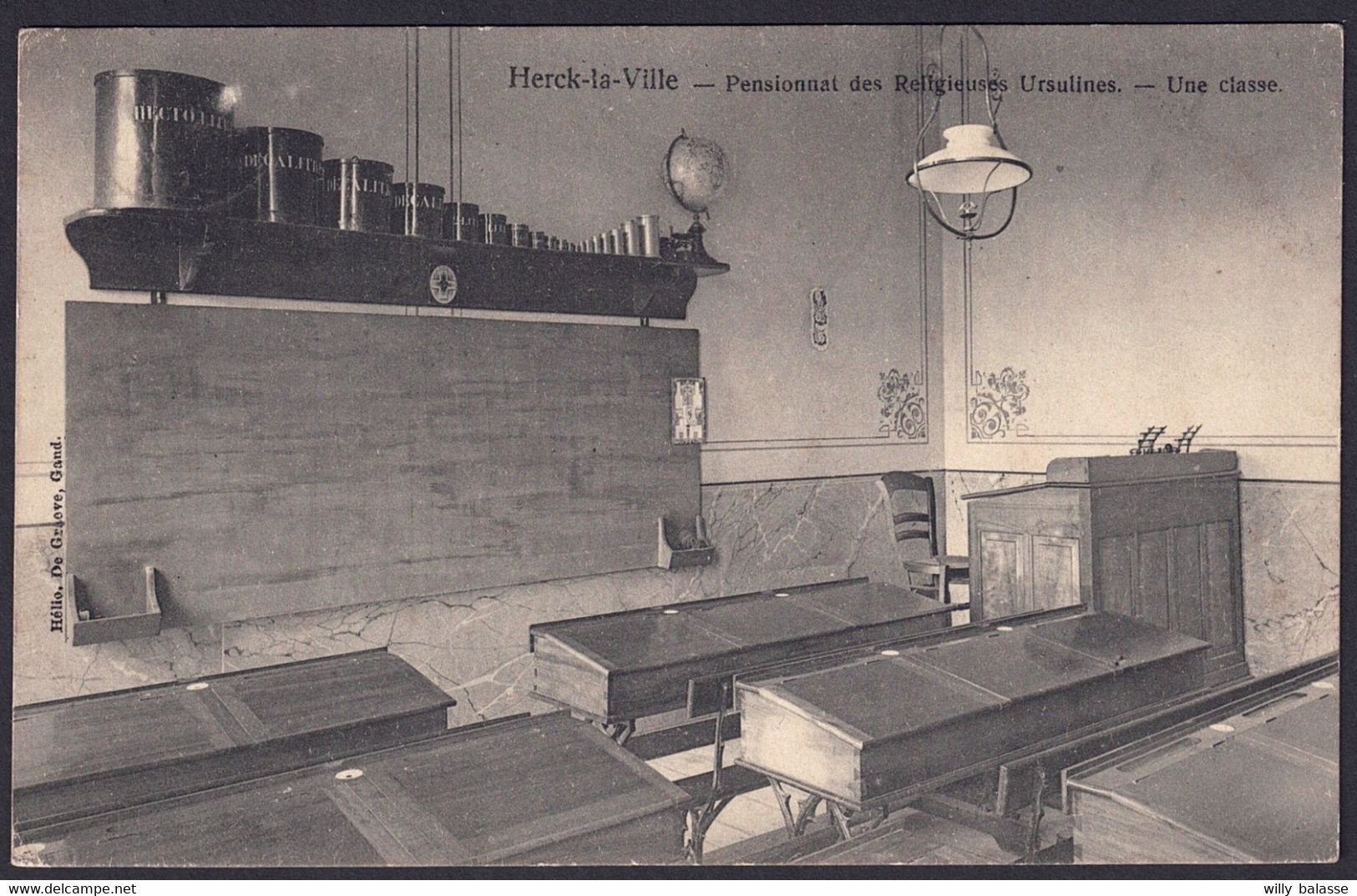 +++ CPA - HERK DE STAD - HERCK LA VILLE - Pensionnat Des Religieuses Ursulines - Une Classe  // - Herk-de-Stad