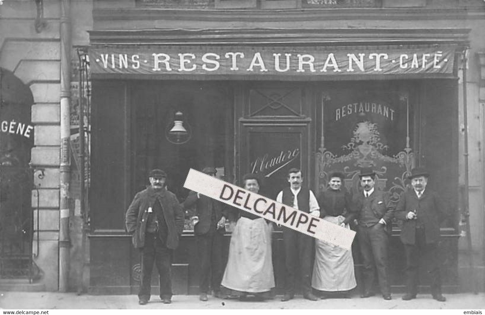 PARIS - Carte Photo  CAFE - RESTAURANT- VINS - Maison S.COUDERC - A Situer (journal De Paris Dans Les Mains) - Restaurants