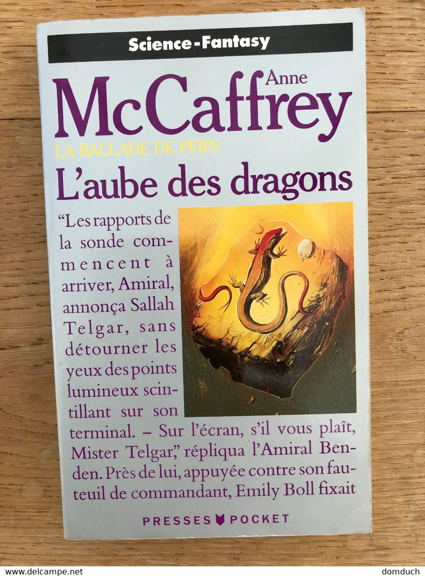 POCKET S.F. N° 5362    L’aube Des Dragons    LA BALLADE DE PERN    Anne McCAFFREY    440 Pages - 1990 - Presses Pocket