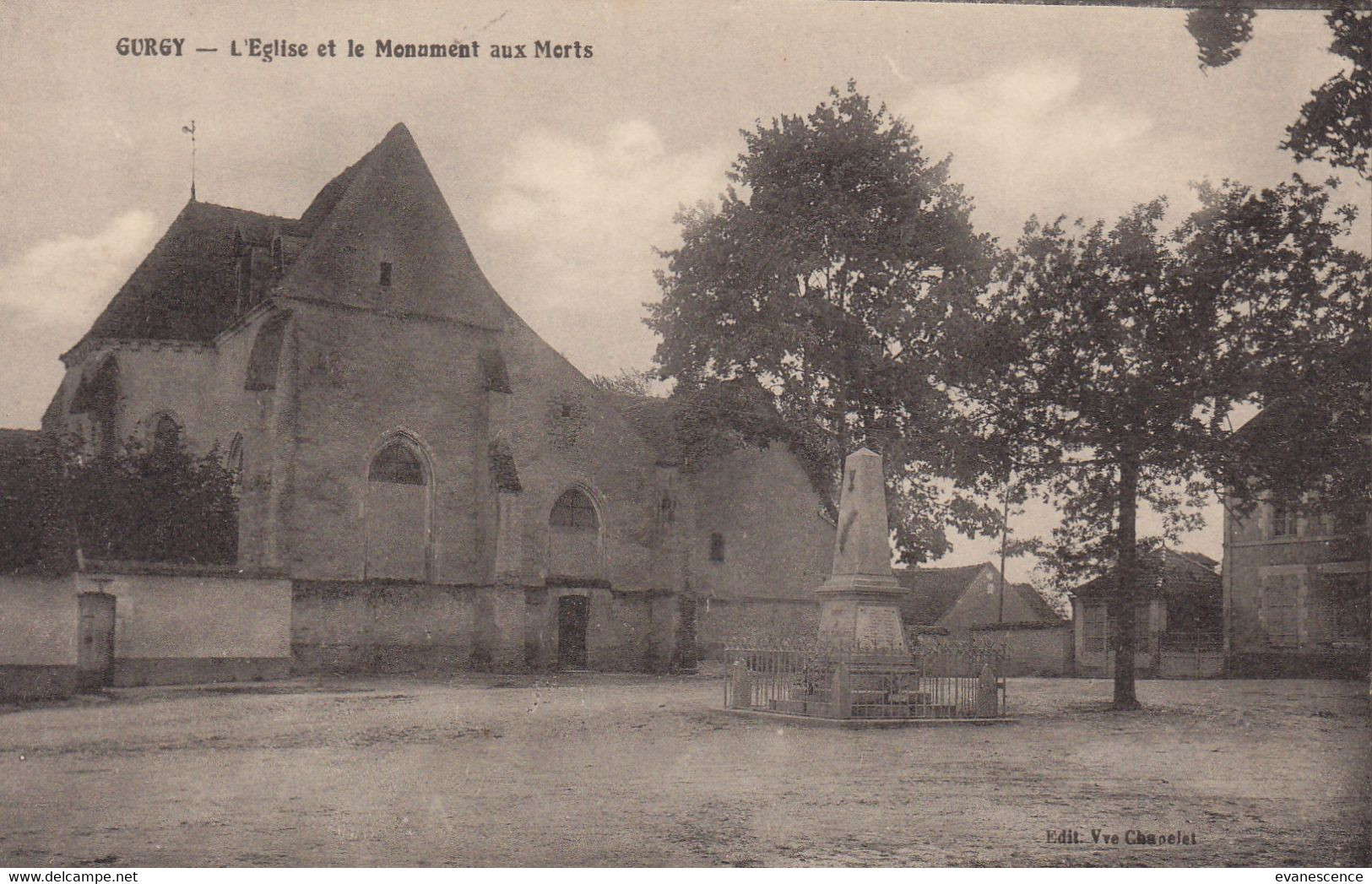 89 : Gurgy  :  Eglise Et Monument Aux Morts   ///  Ref.   Sept.  21 // N° 16.907 - Gurgy