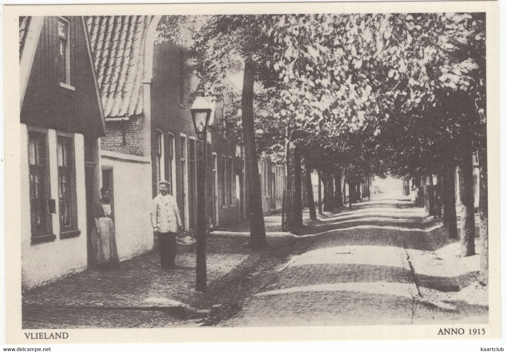 Vlieland Anno 1915 - Dorpsstraat 133, Toen Grootestraat - 'Barbierster' Martje Zorgdrager - (Nederland/Holland) - No. 2 - Vlieland