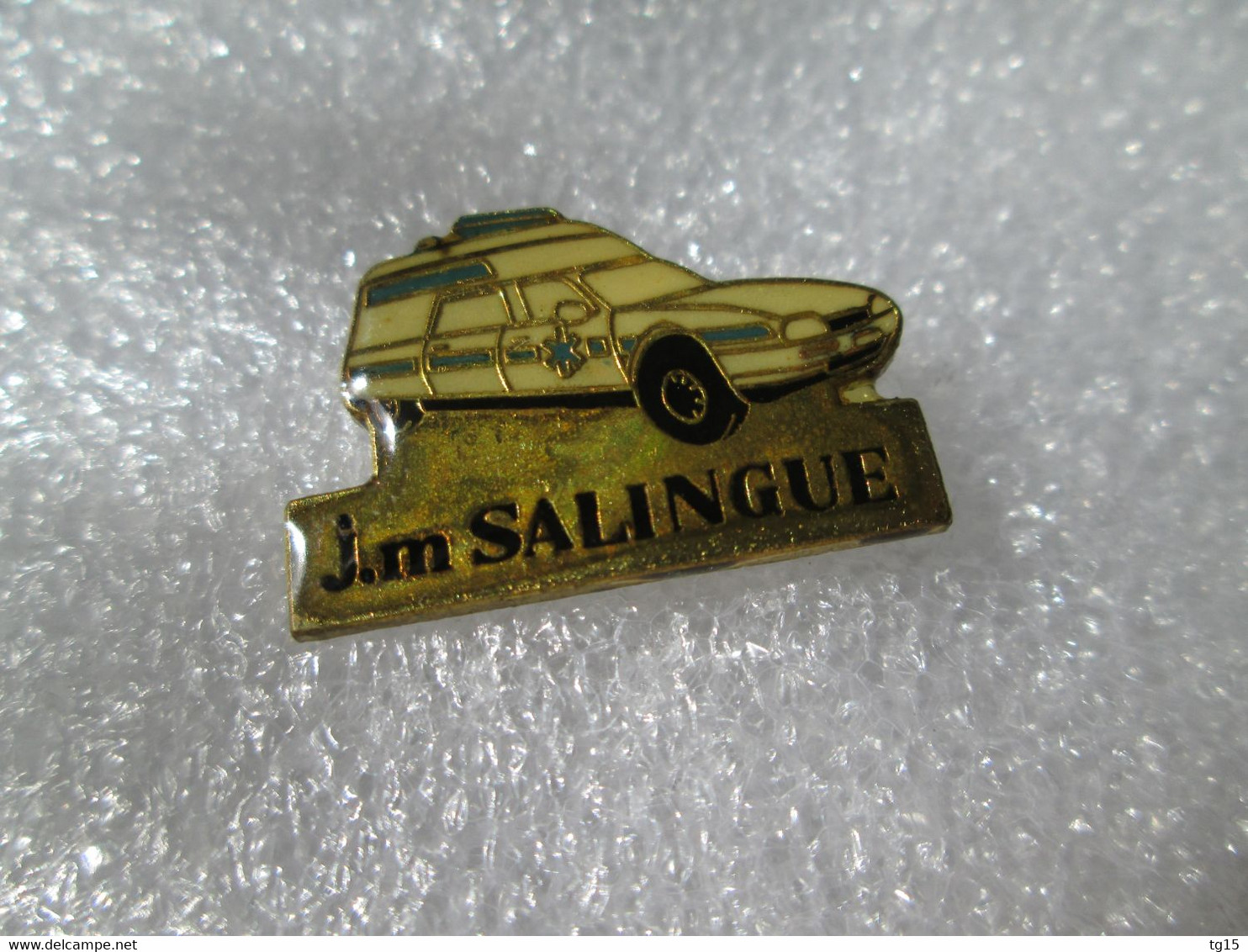 PIN'S    CITROEN CX   AMBULANCE   J. M. SALINGUE - Citroën