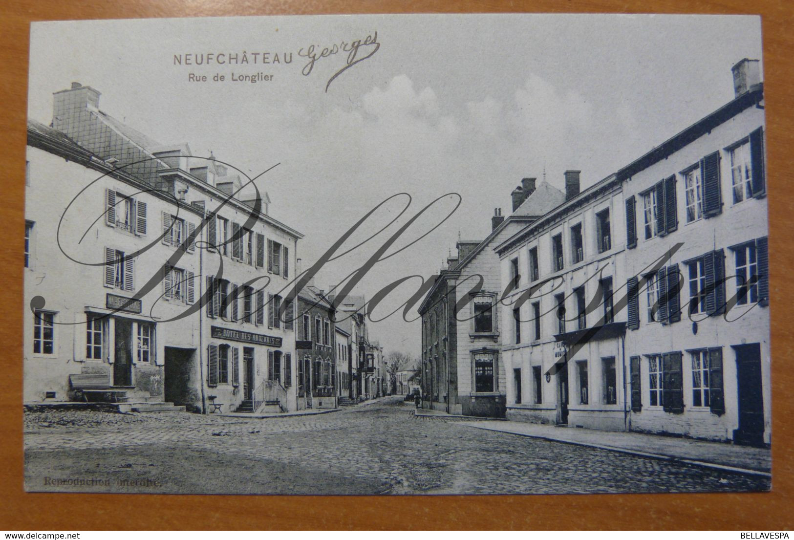 Neufchâteau. Rue De Longlier.Maison Marie Fontaine,Hôtel Des Ardennes,(Cave De Munich ?) - Neufchateau