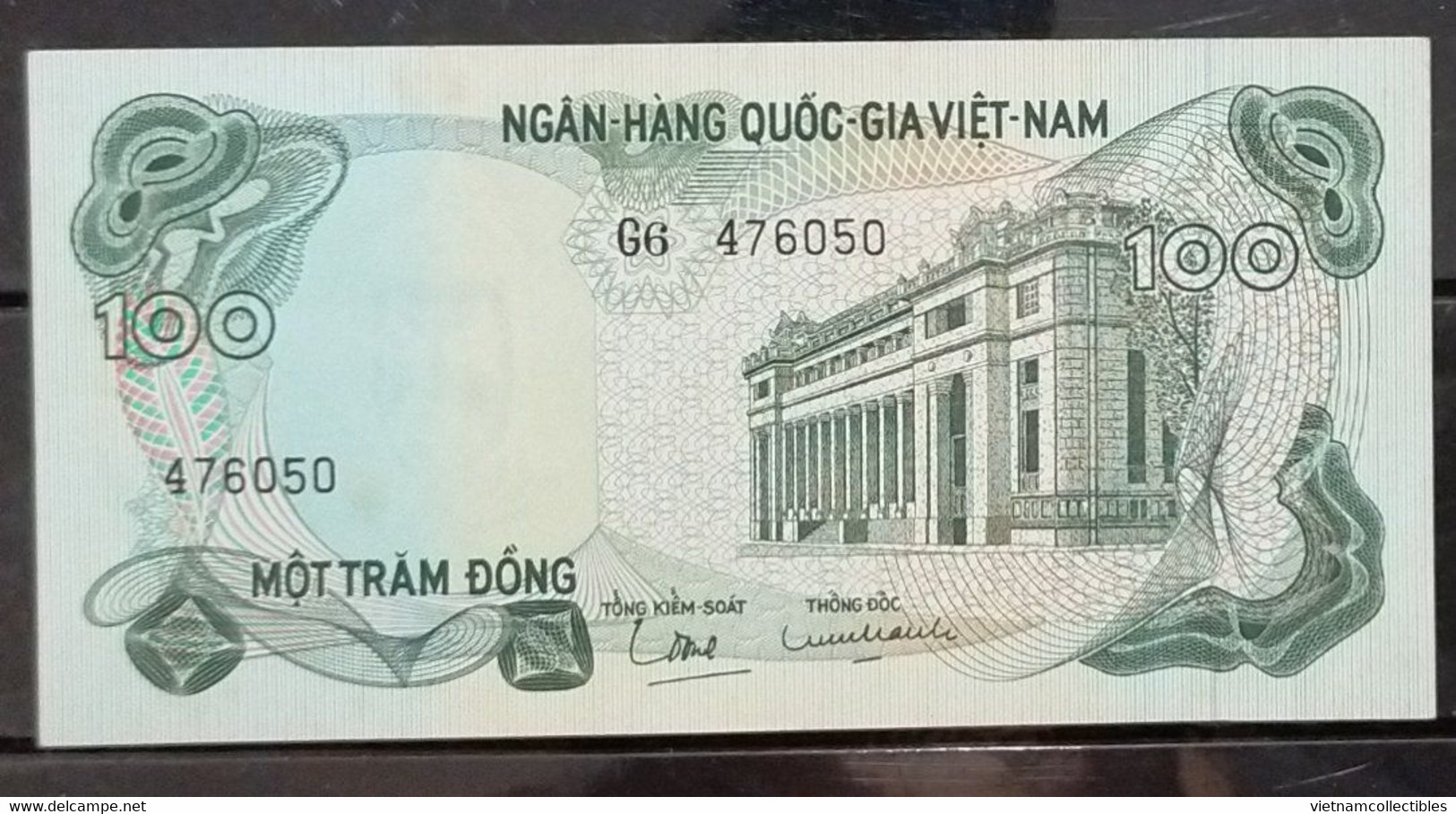 South Vietnam Viet Nam 100 Dong UNC Banknote Note 1970 - Pick # 26 - Viêt-Nam