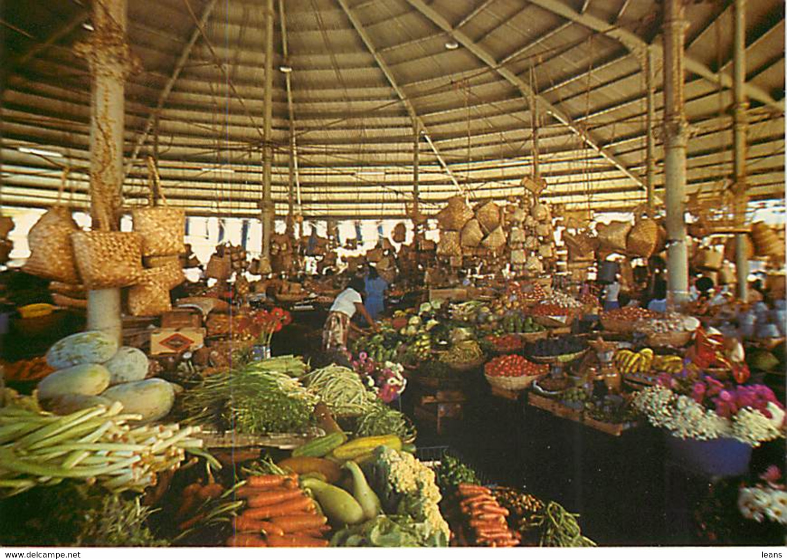 LA REUNION - ST PIERRE - Le Marché - Saint Pierre